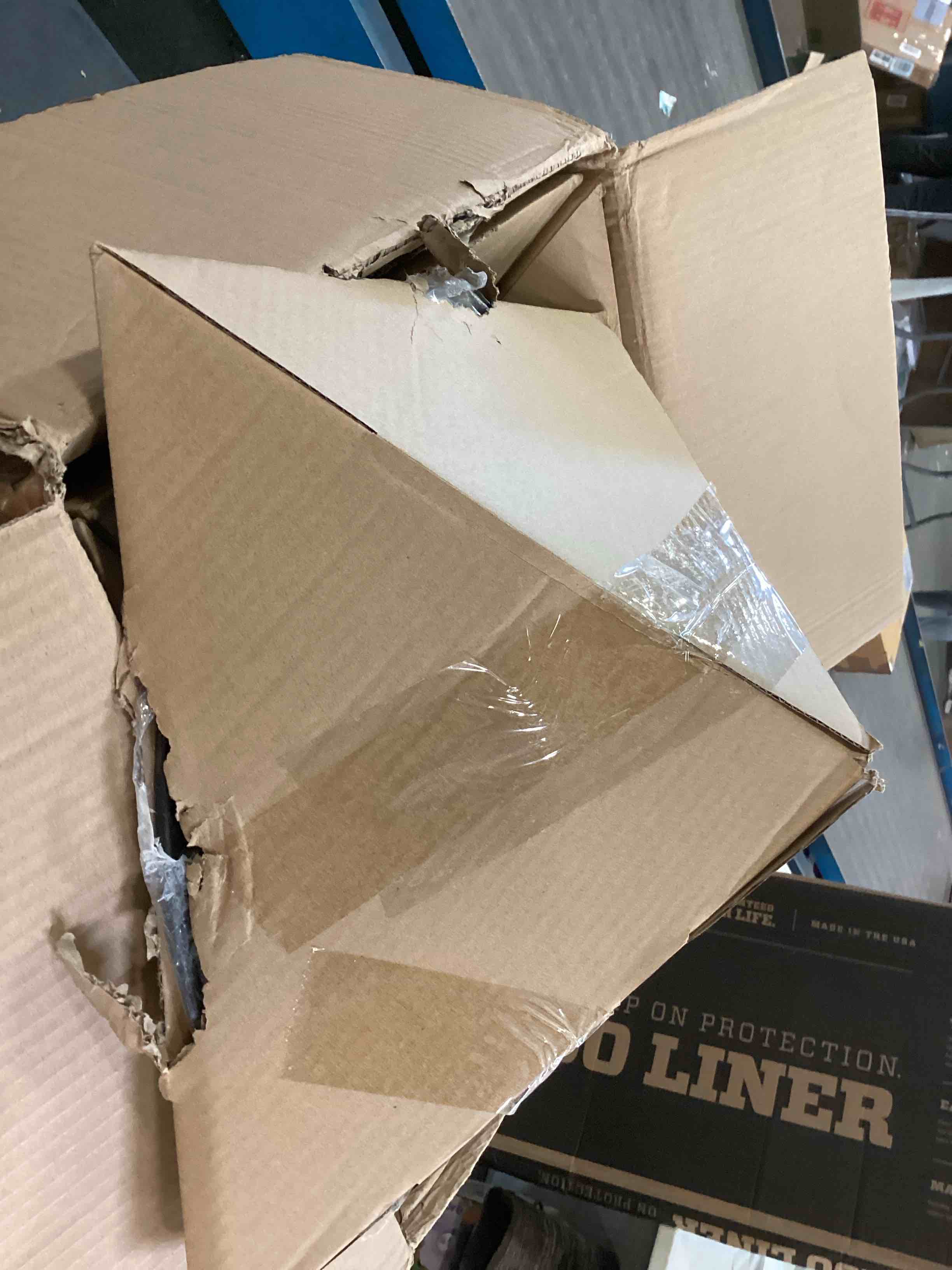 https://s3.amazonaws.com/lotting-images-prod/bidfta/RED6049232_1710174830329.jpeg