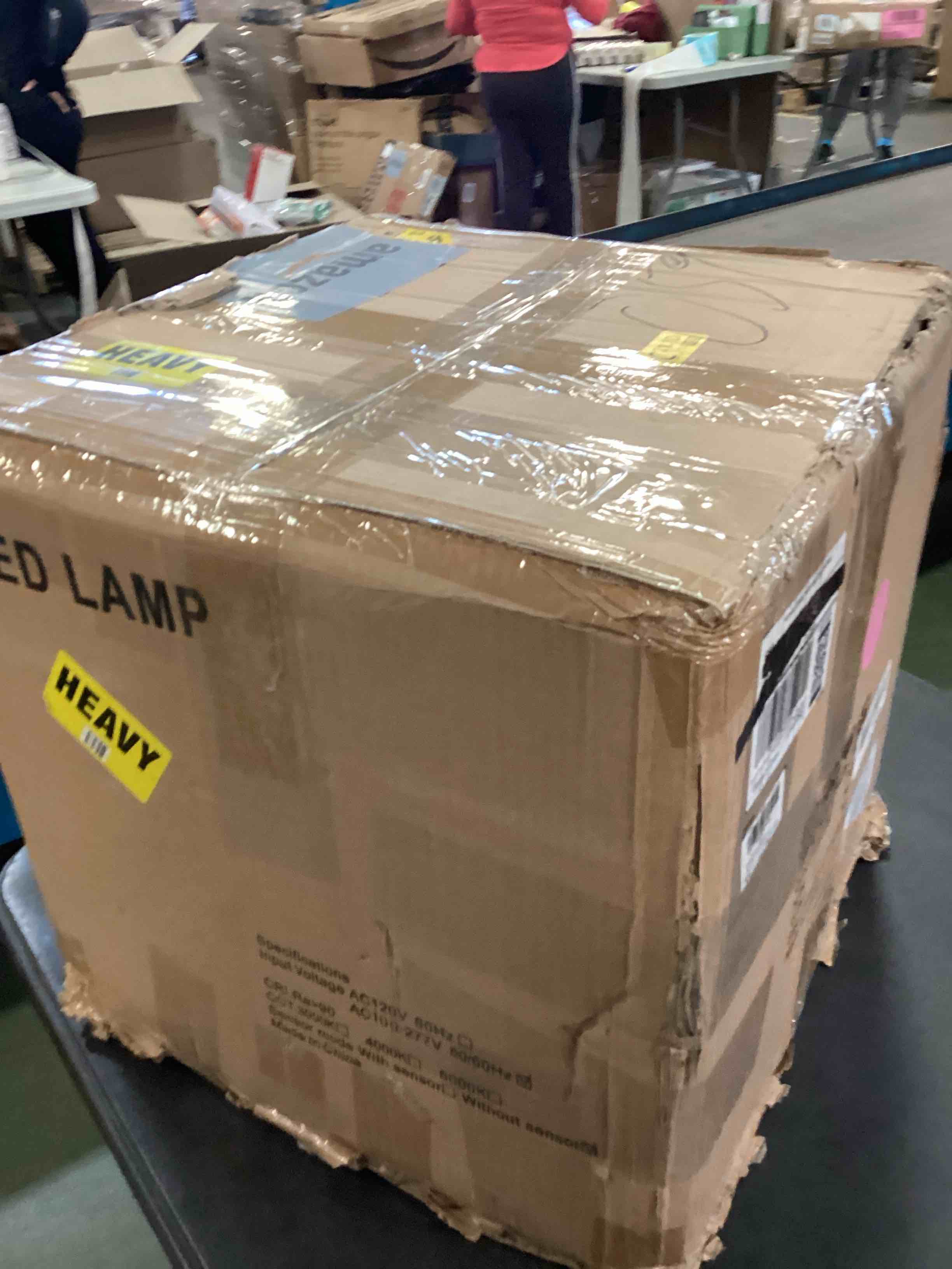 https://s3.amazonaws.com/lotting-images-prod/bidfta/RED6049232_1710174887036.jpeg