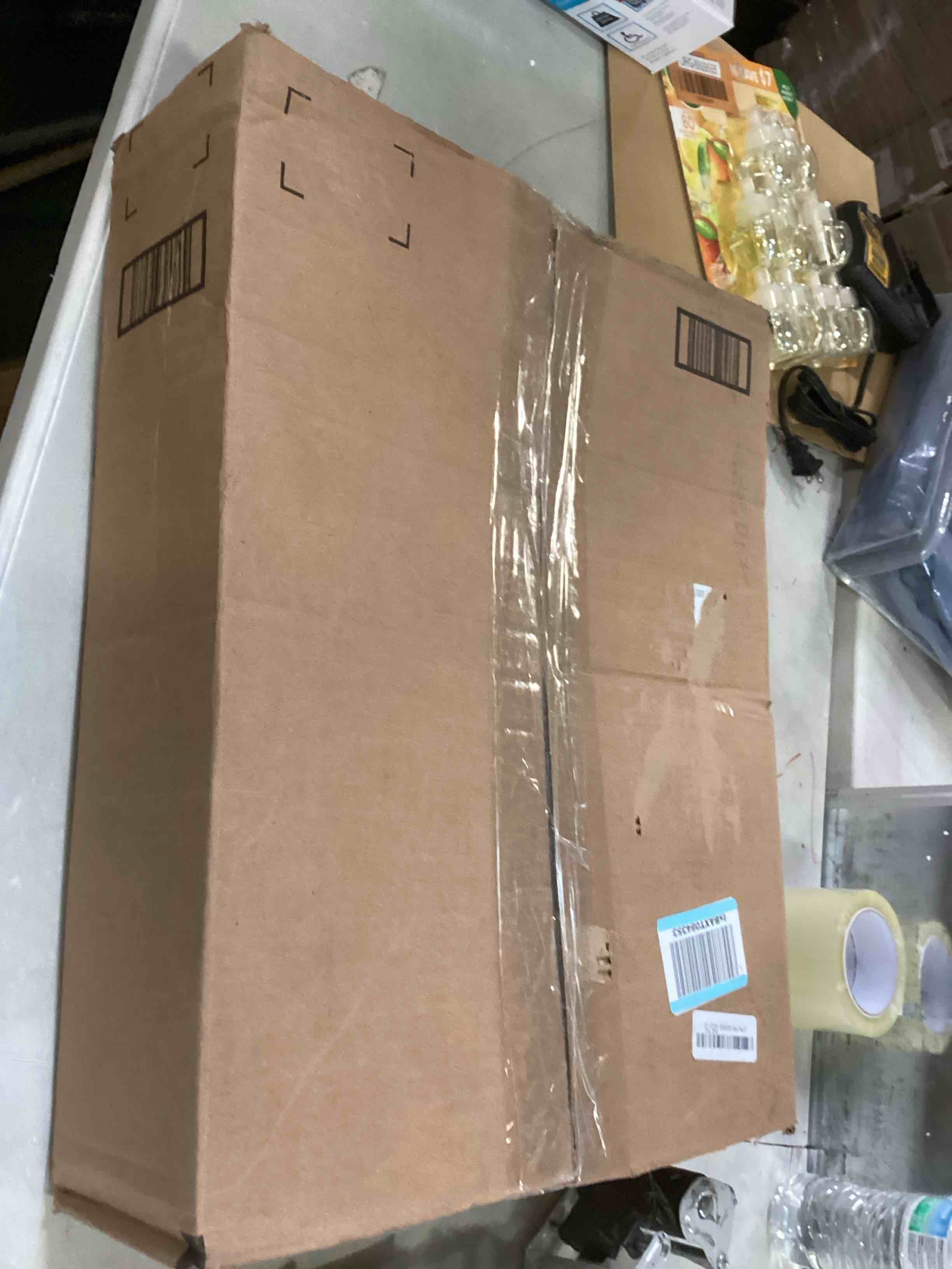https://s3.amazonaws.com/lotting-images-prod/bidfta/RED6049749_1710360236376.jpeg