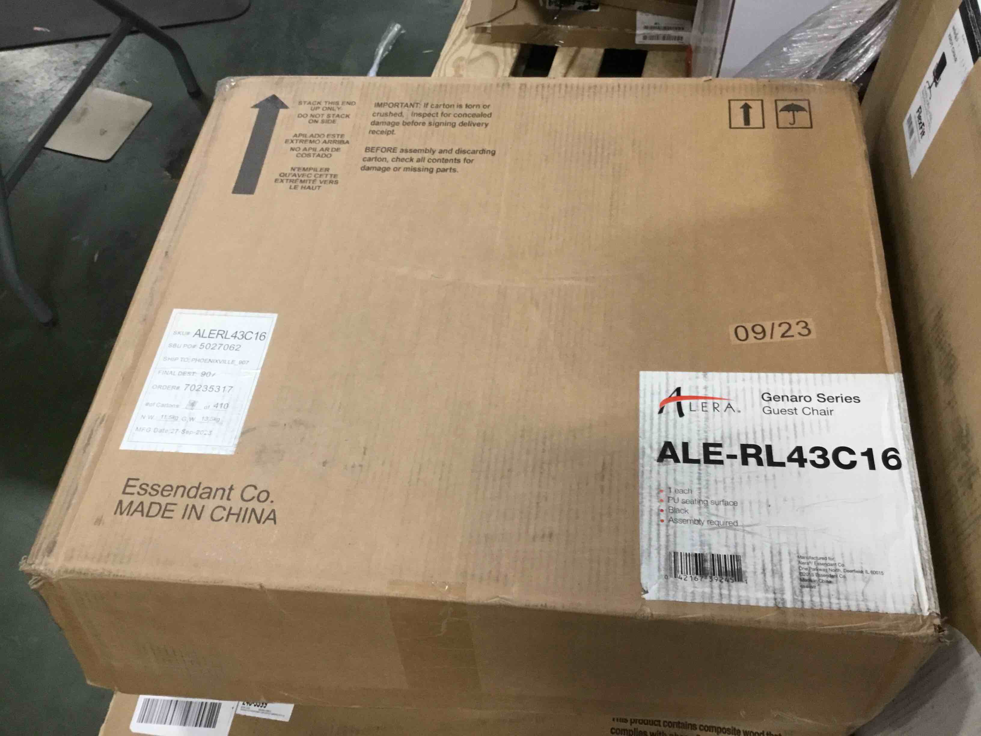 https://s3.amazonaws.com/lotting-images-prod/bidfta/RED6050971_1710771663174.jpeg