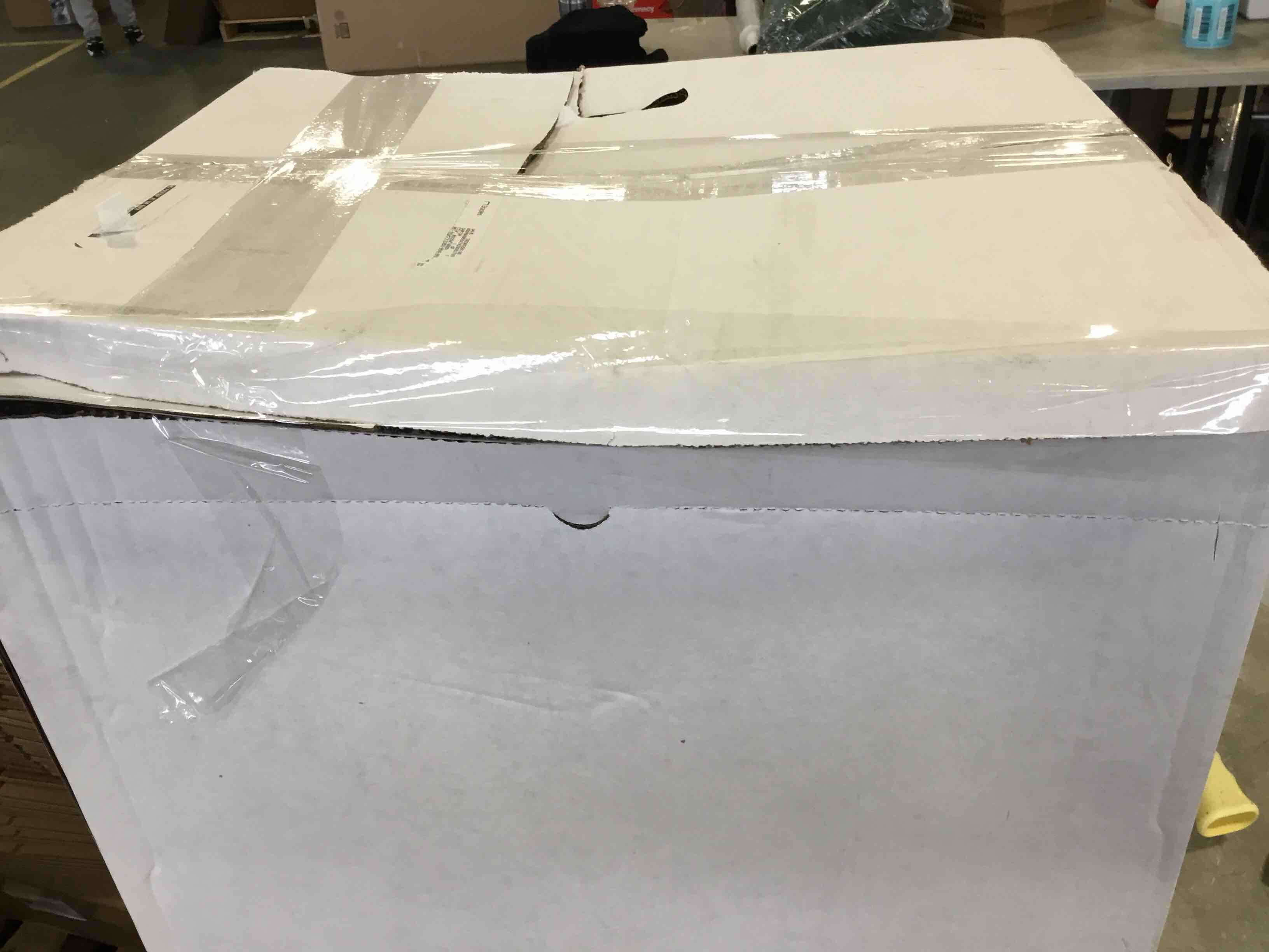 https://s3.amazonaws.com/lotting-images-prod/bidfta/RED6050978_1710773248666.jpeg