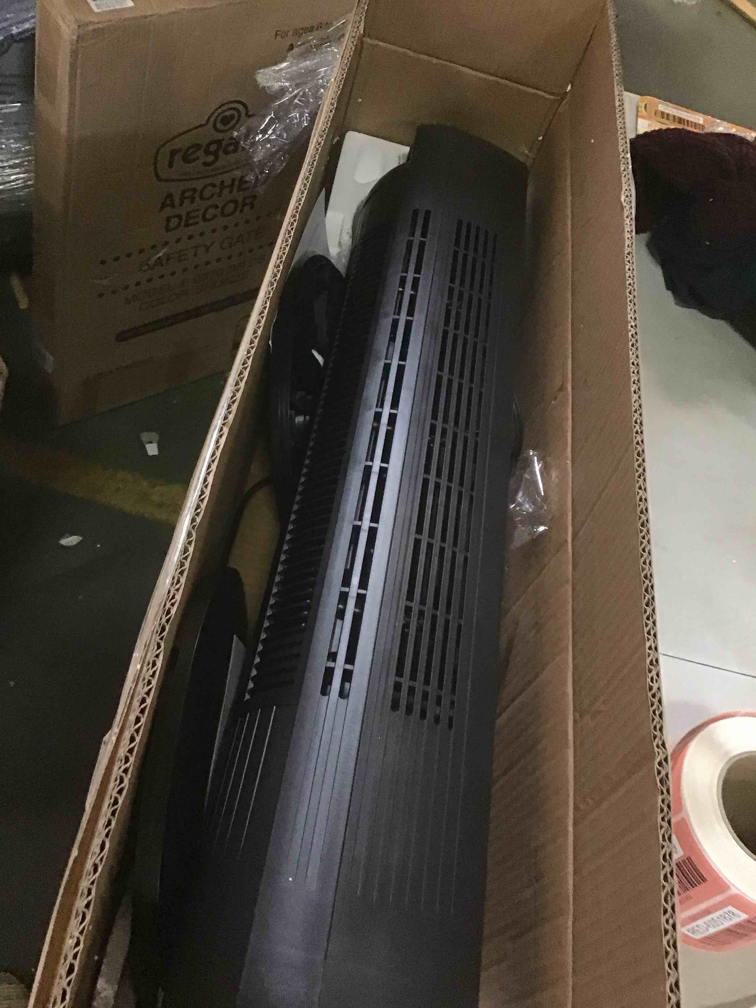 https://s3.amazonaws.com/lotting-images-prod/bidfta/RED6051869_1710266452800.jpeg