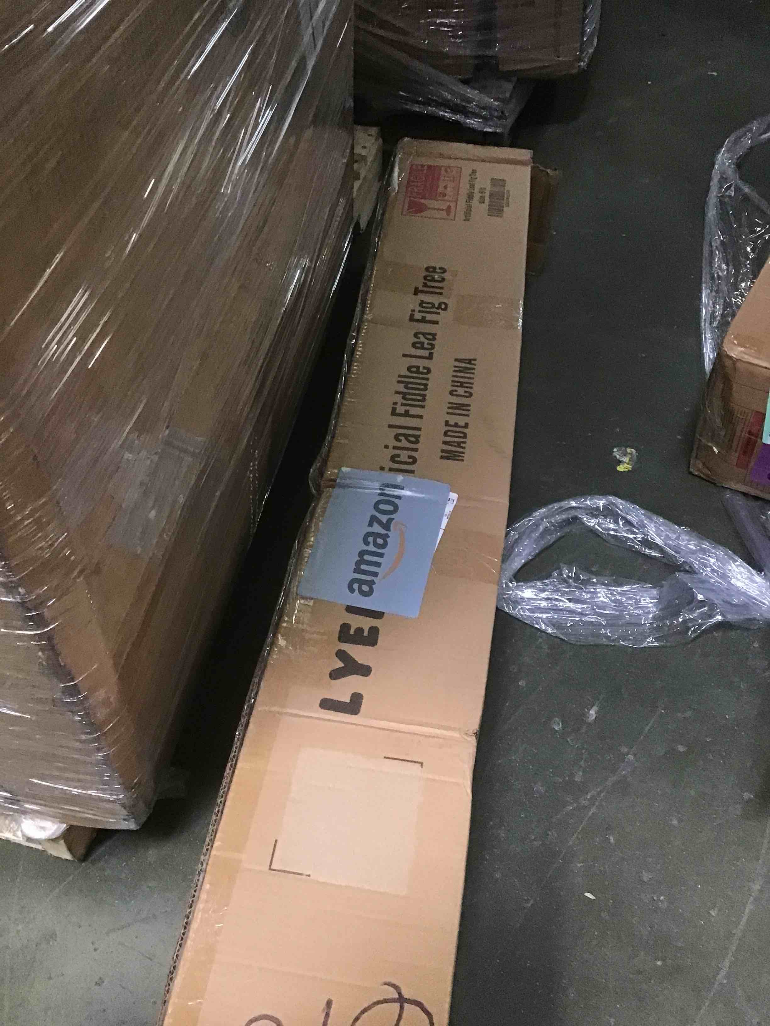 https://s3.amazonaws.com/lotting-images-prod/bidfta/RED6051888_1710268668136.jpeg