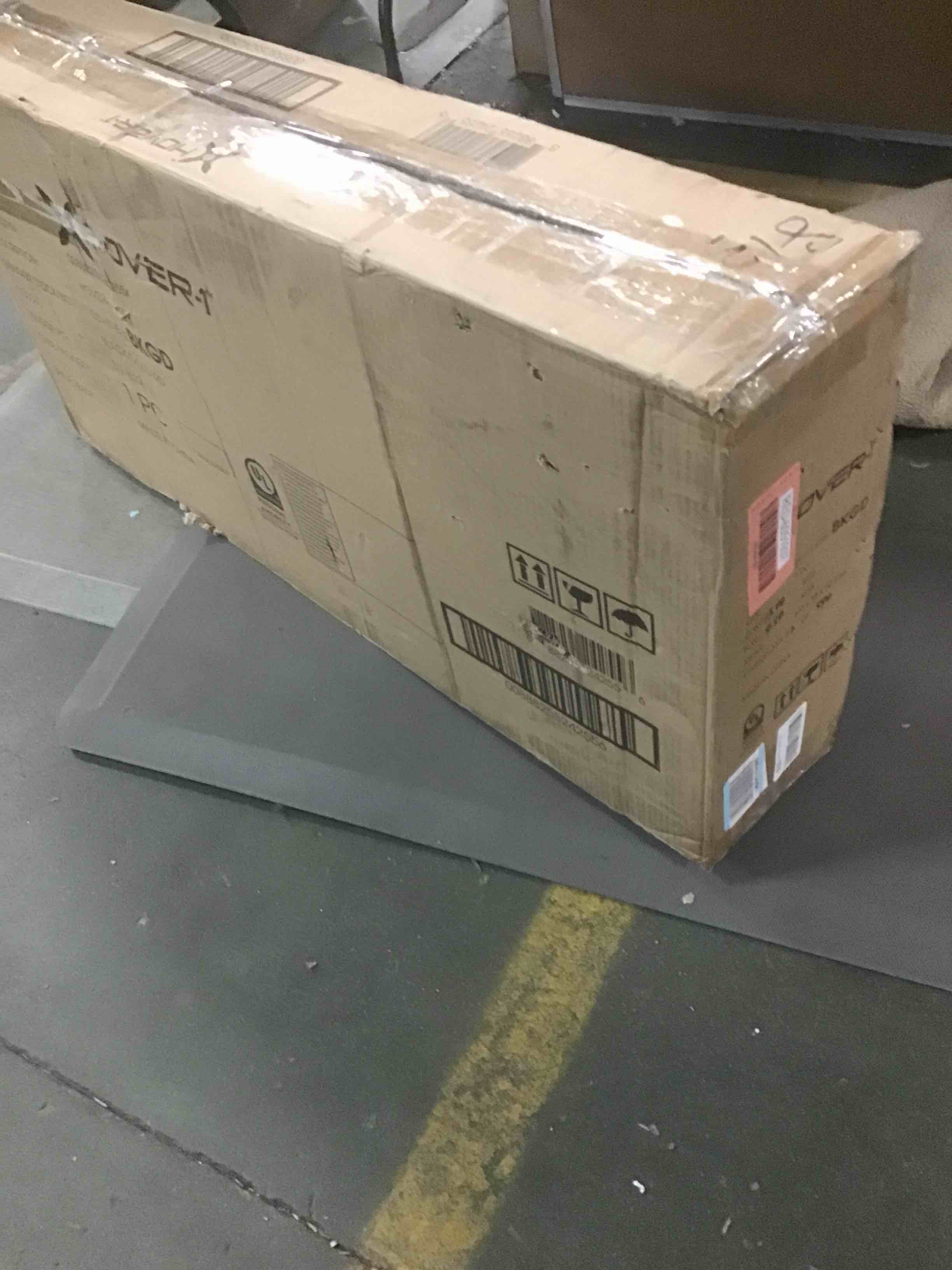 https://s3.amazonaws.com/lotting-images-prod/bidfta/RED6051937_1710330117007.jpeg