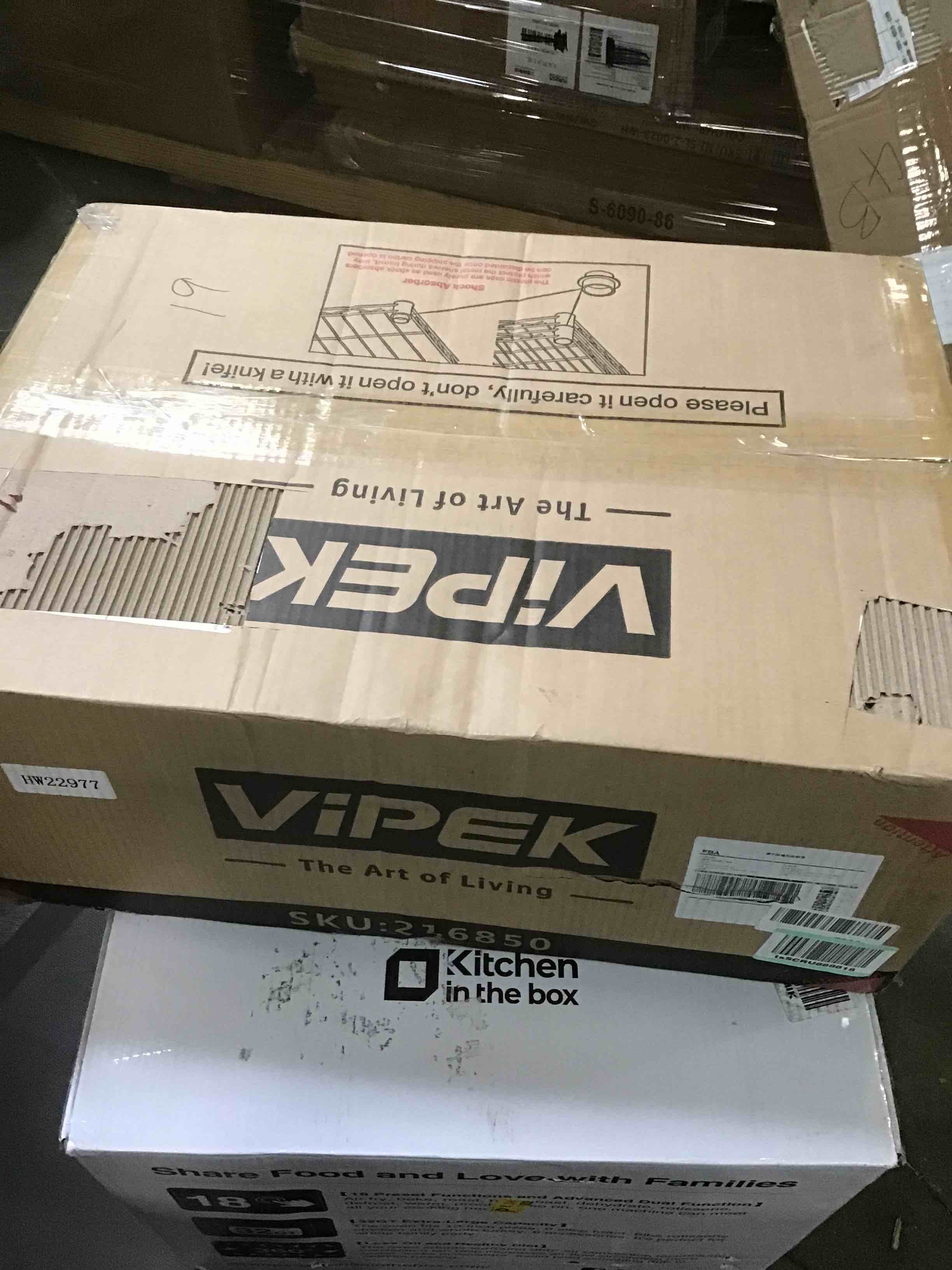 https://s3.amazonaws.com/lotting-images-prod/bidfta/RED6052083_1710353307560.jpeg