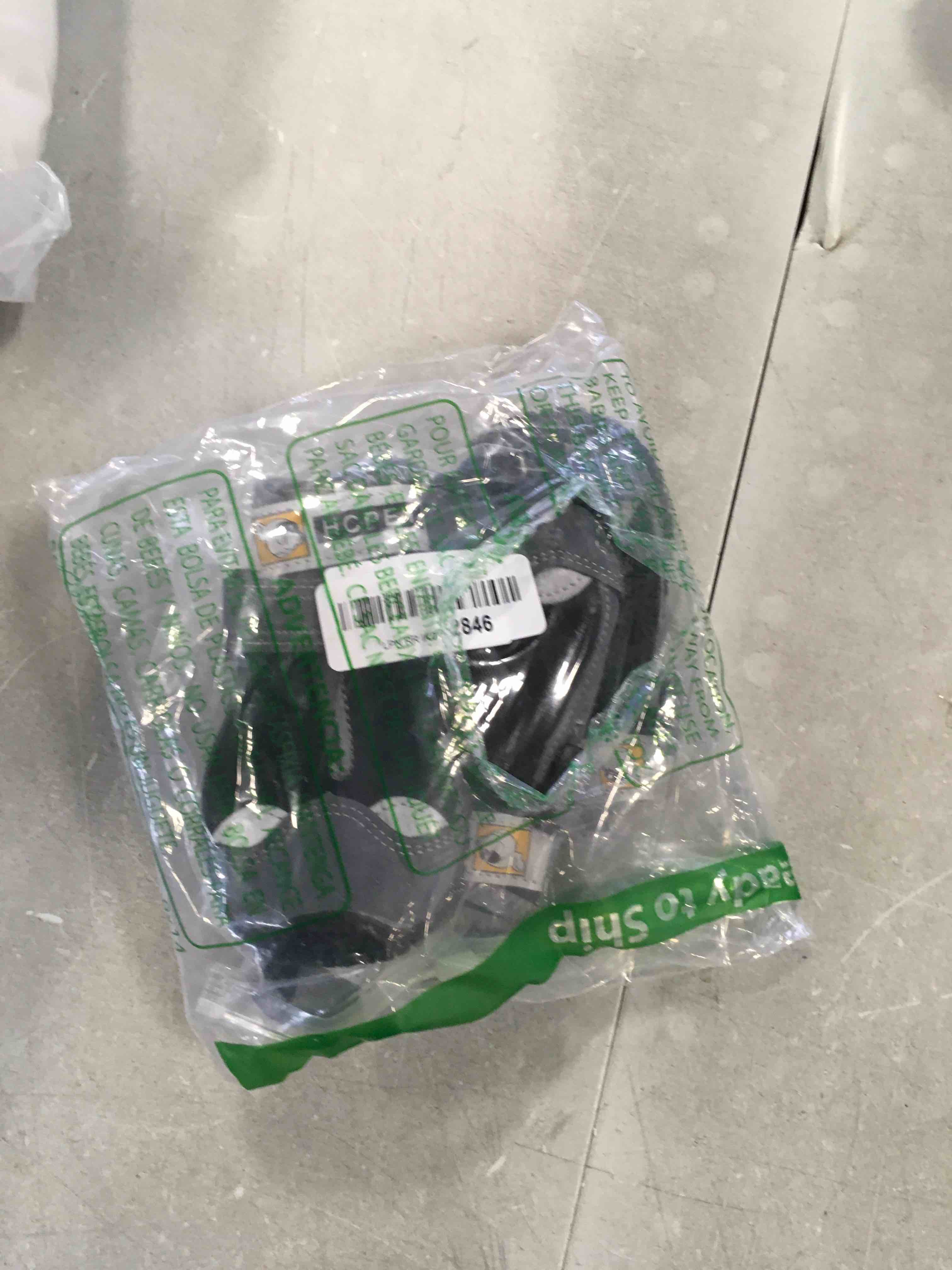 https://s3.amazonaws.com/lotting-images-prod/bidfta/RED6055728_1712605180050.jpeg