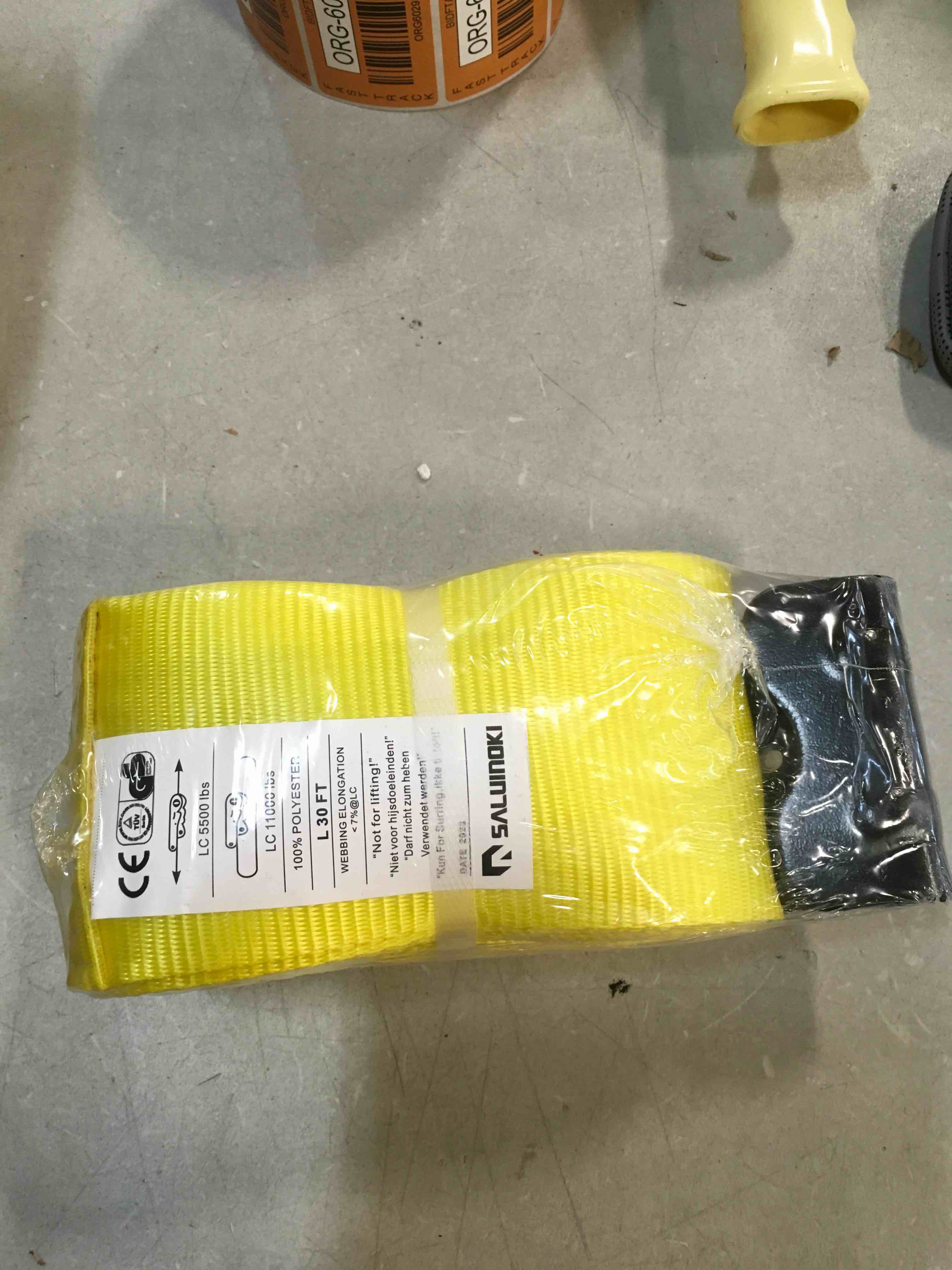 https://s3.amazonaws.com/lotting-images-prod/bidfta/RED6056019_1710851418796.jpeg