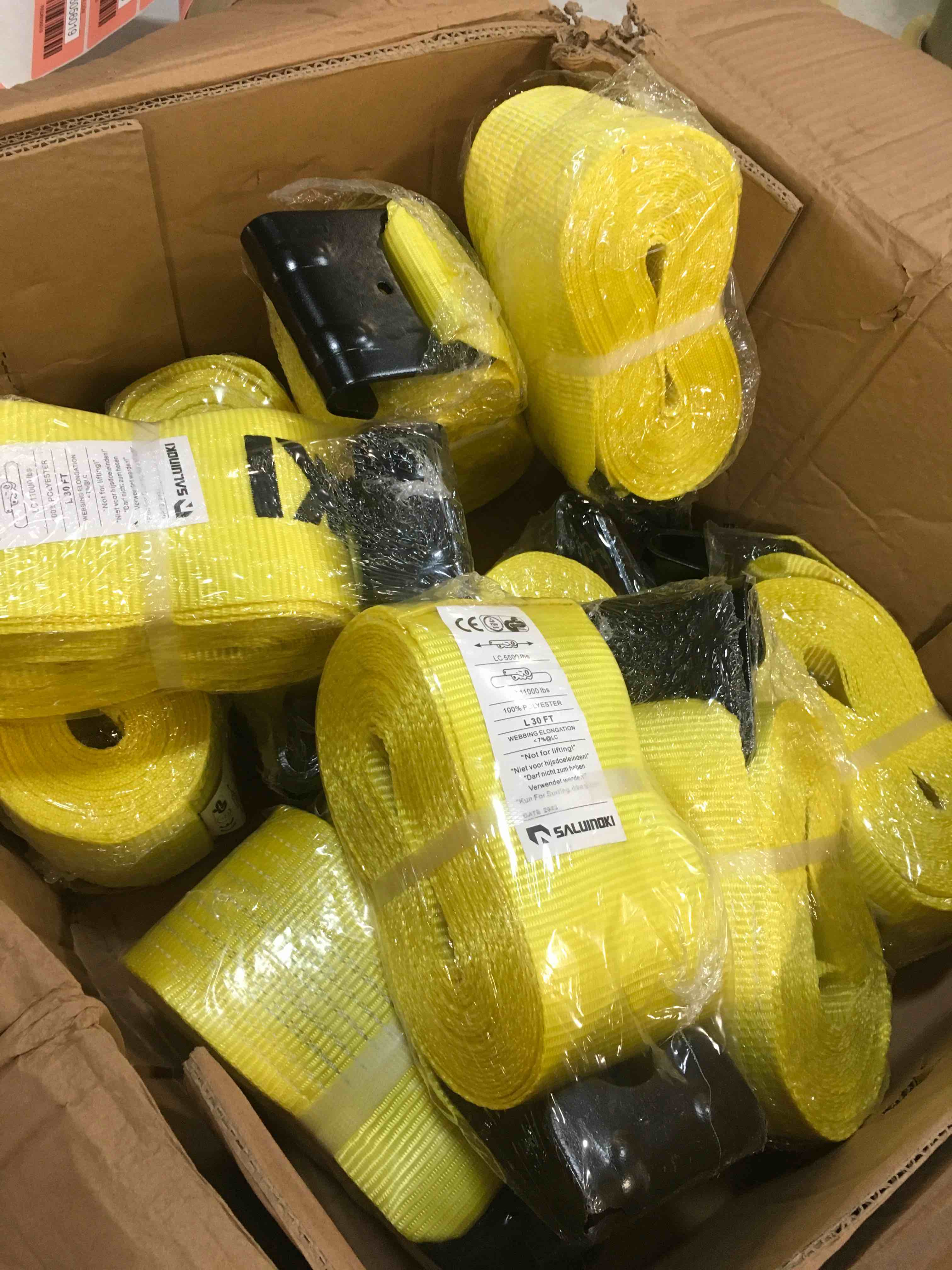 https://s3.amazonaws.com/lotting-images-prod/bidfta/RED6056019_1710851454534.jpeg