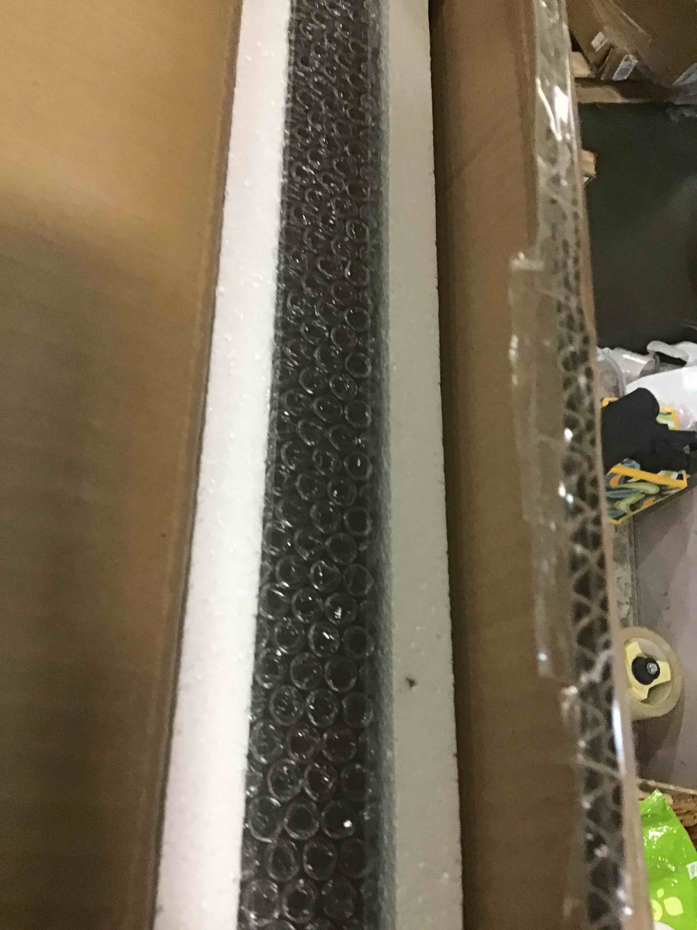 https://s3.amazonaws.com/lotting-images-prod/bidfta/RED6056186_1711365166187.jpeg