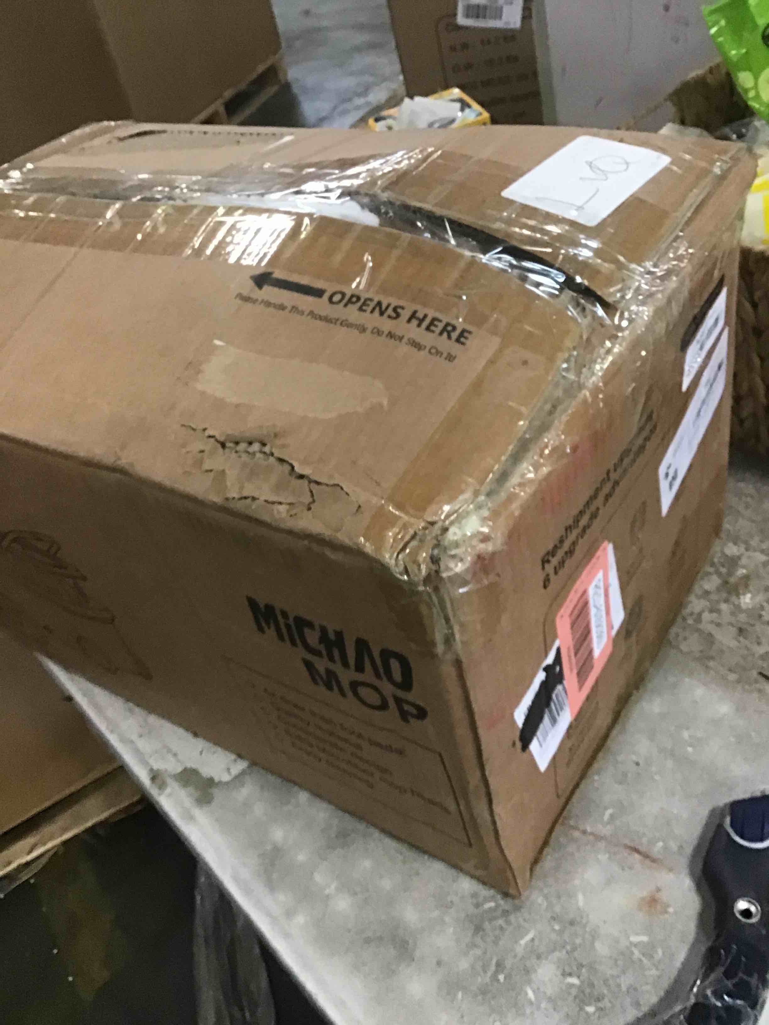 https://s3.amazonaws.com/lotting-images-prod/bidfta/RED6056360_1711384462418.jpeg