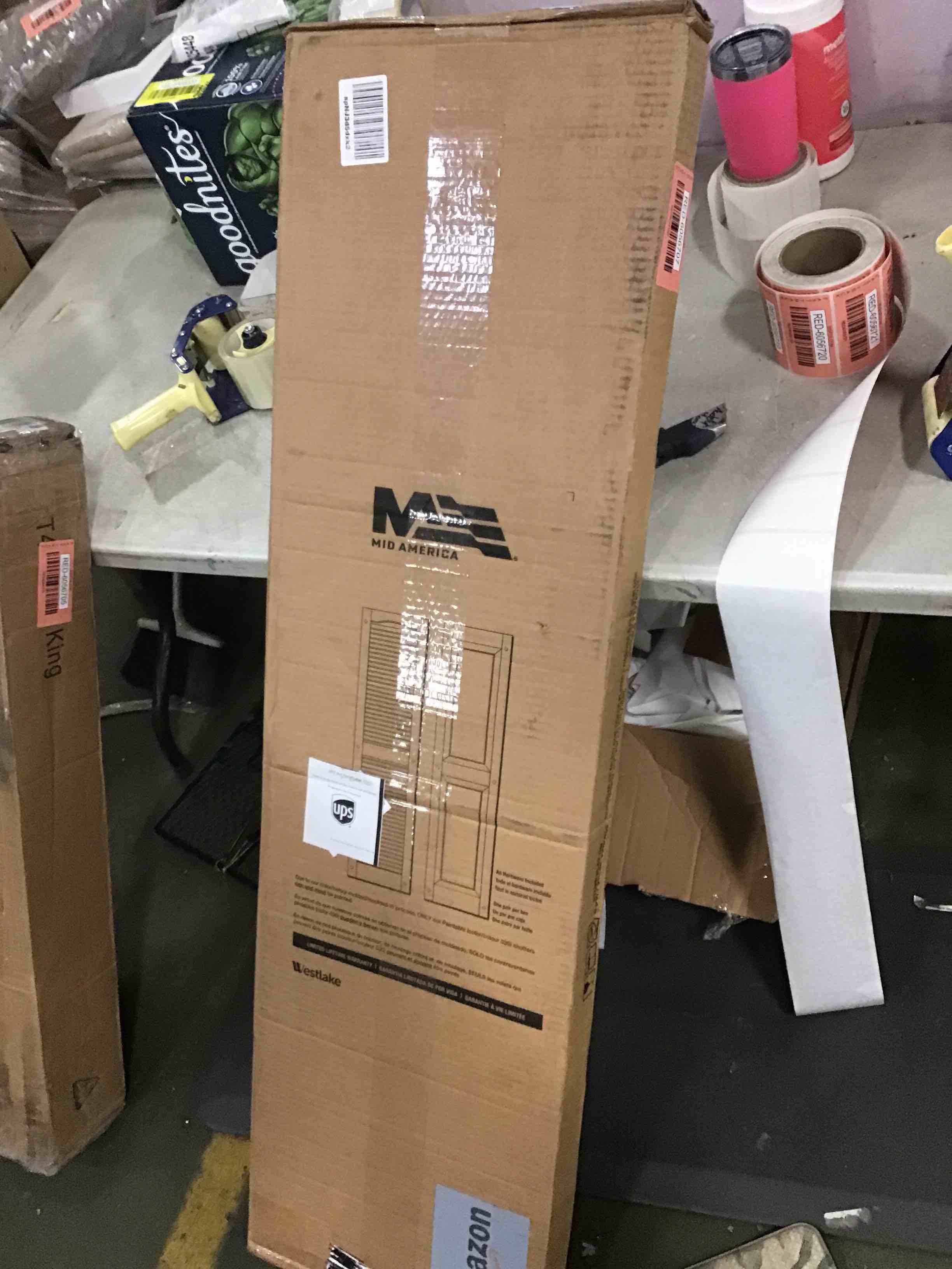 https://s3.amazonaws.com/lotting-images-prod/bidfta/RED6056707_1711550910387.jpeg