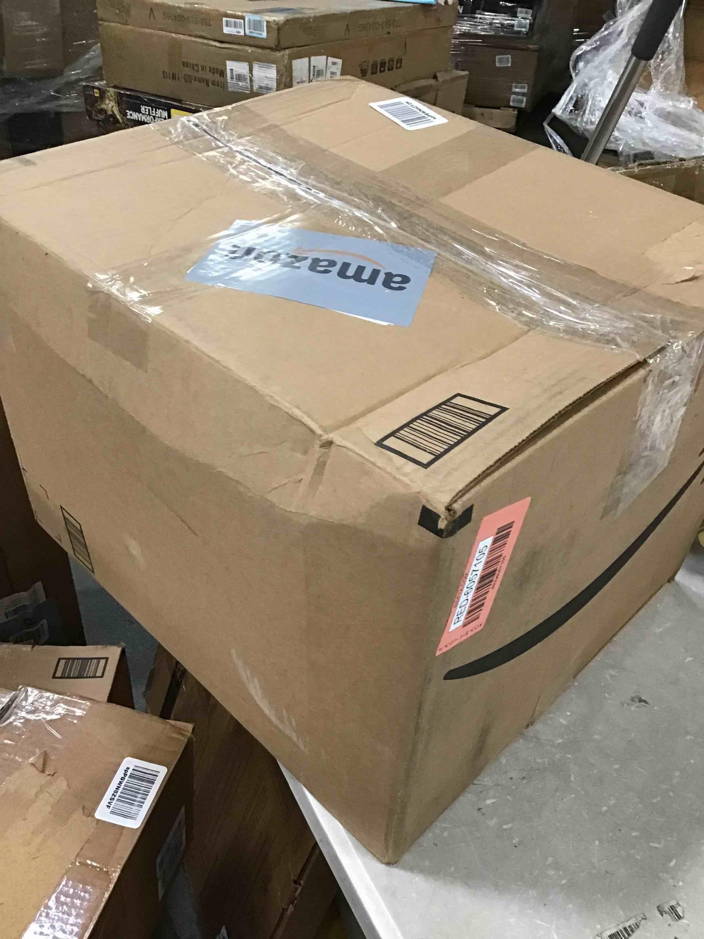https://s3.amazonaws.com/lotting-images-prod/bidfta/RED6057105_1711716121663.jpeg