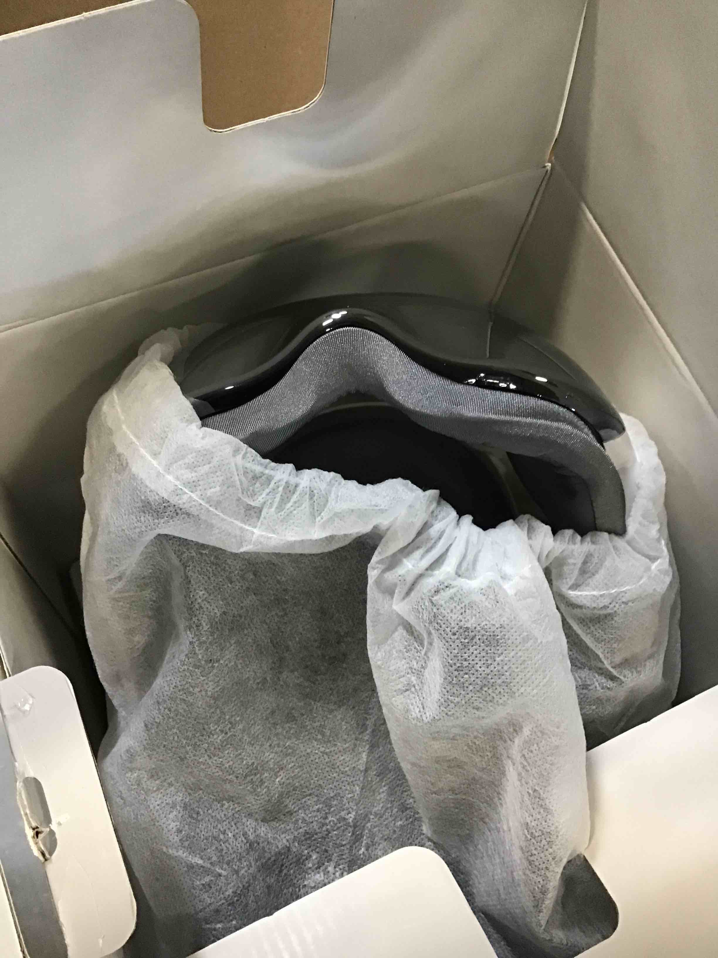 https://s3.amazonaws.com/lotting-images-prod/bidfta/RED6057245_1711738373001.jpeg