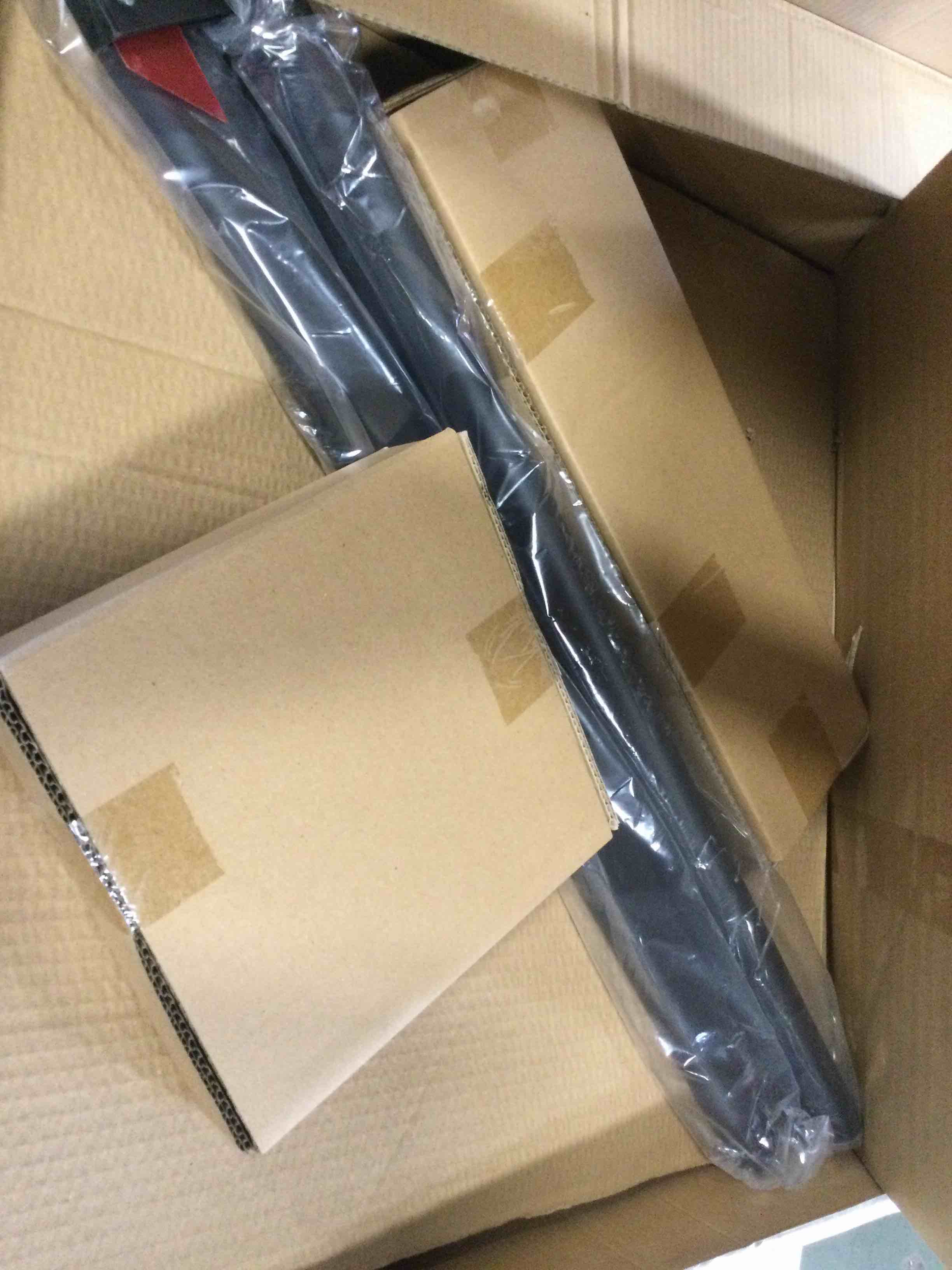 https://s3.amazonaws.com/lotting-images-prod/bidfta/RED6057485_1711111752619.jpeg