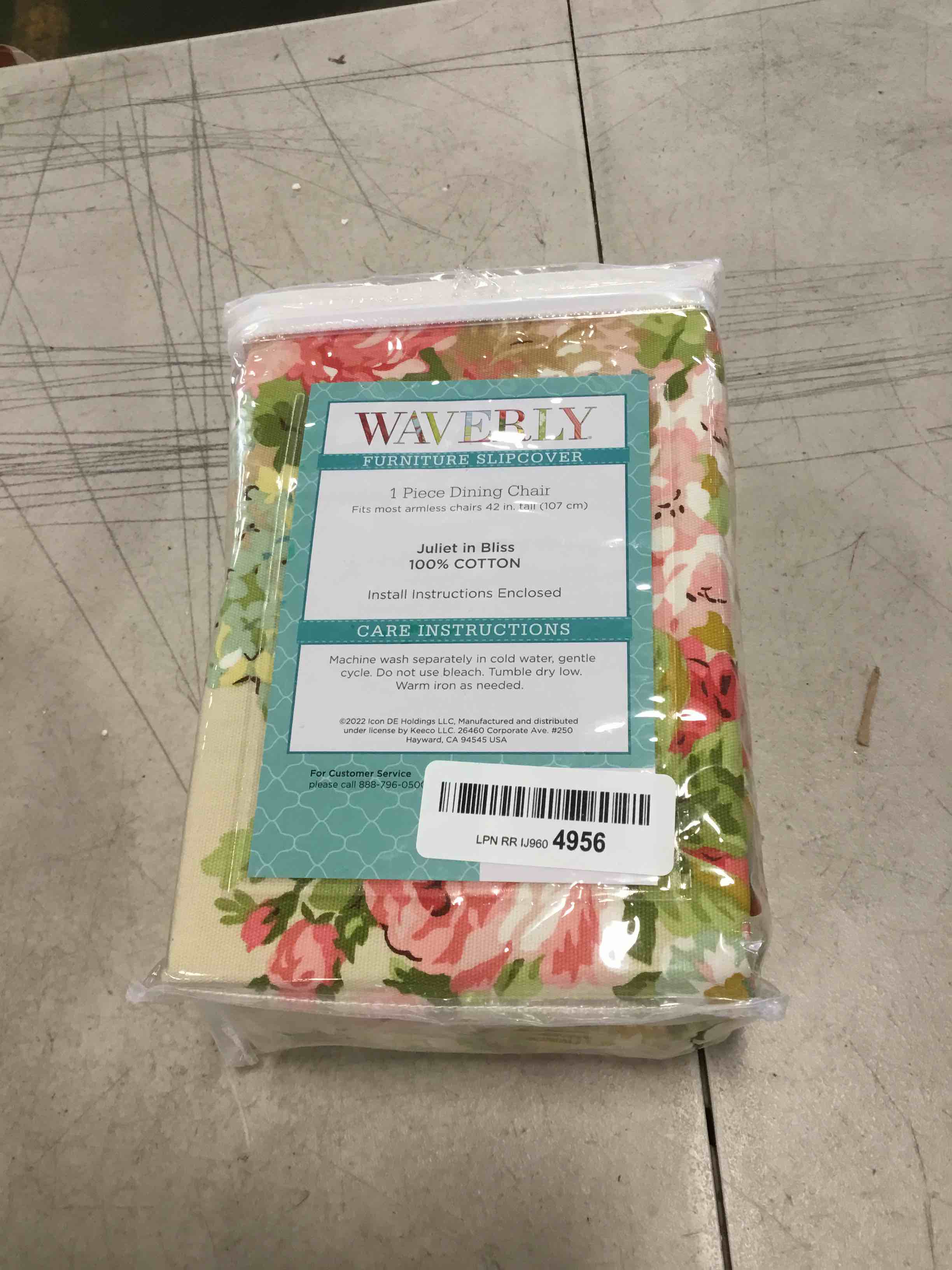 https://s3.amazonaws.com/lotting-images-prod/bidfta/RED6057998_1711567180847.jpeg
