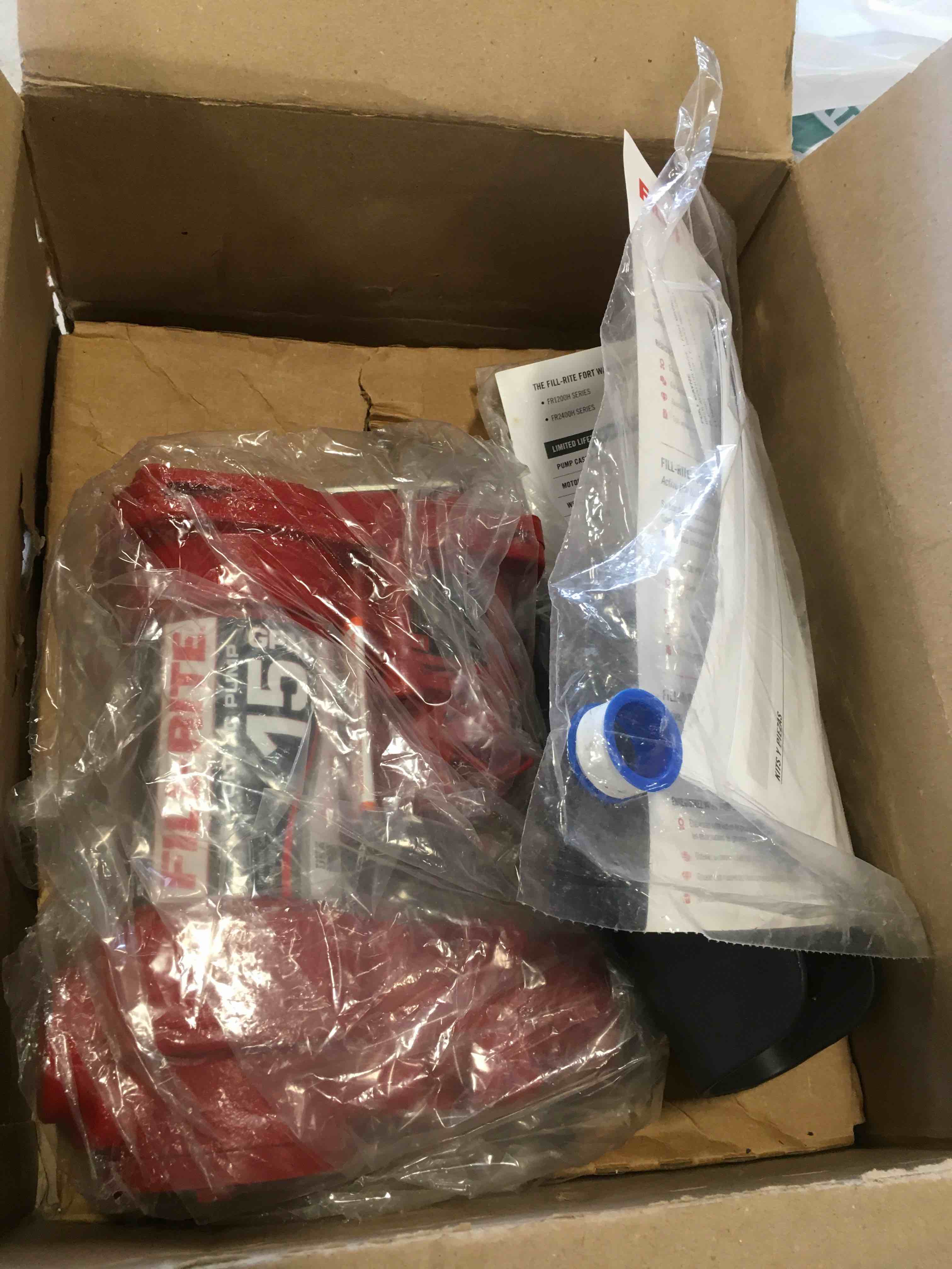 https://s3.amazonaws.com/lotting-images-prod/bidfta/RED6058172_1711636350178.jpeg