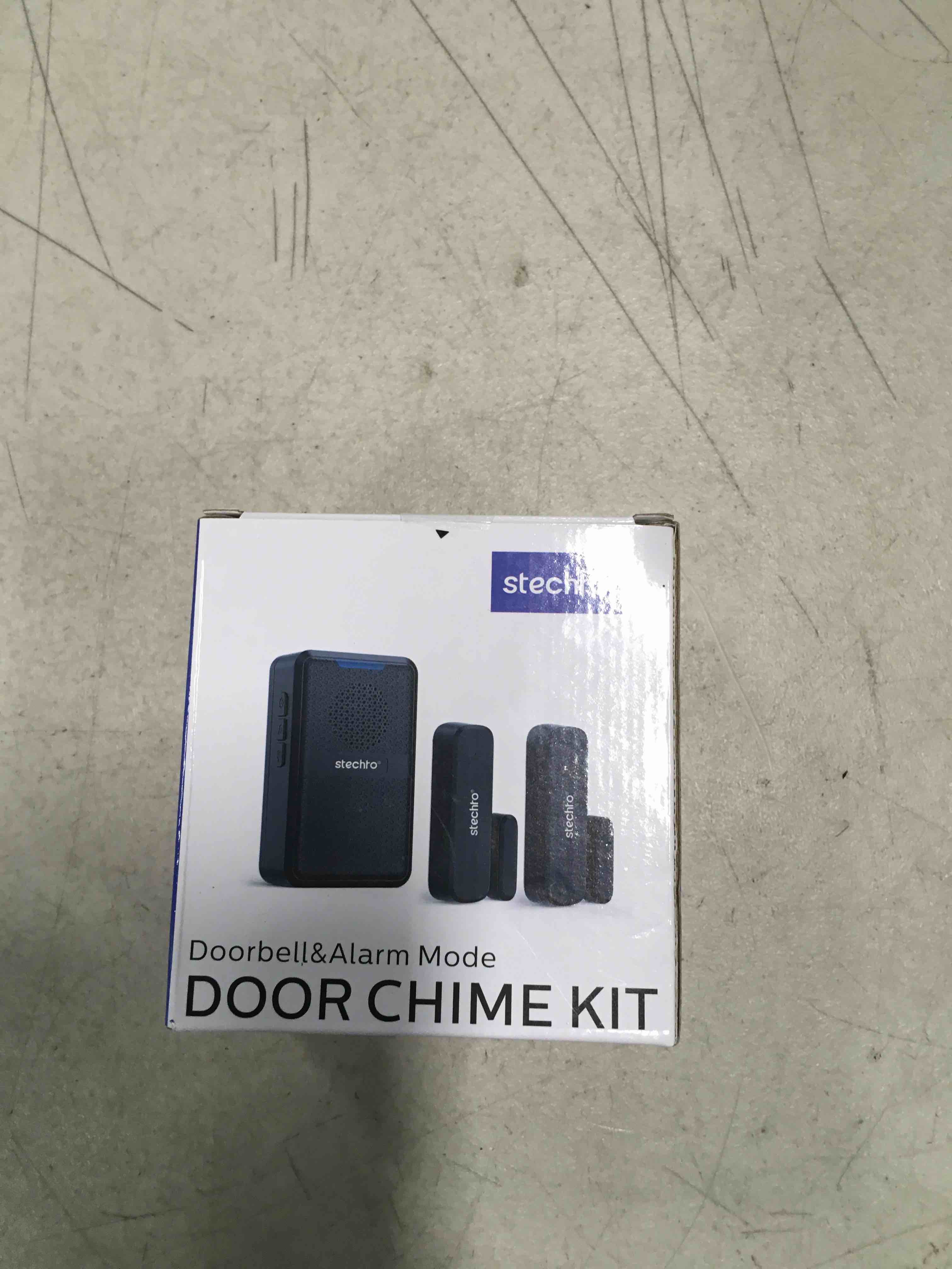 https://s3.amazonaws.com/lotting-images-prod/bidfta/RED6058907_1712065449101.jpeg