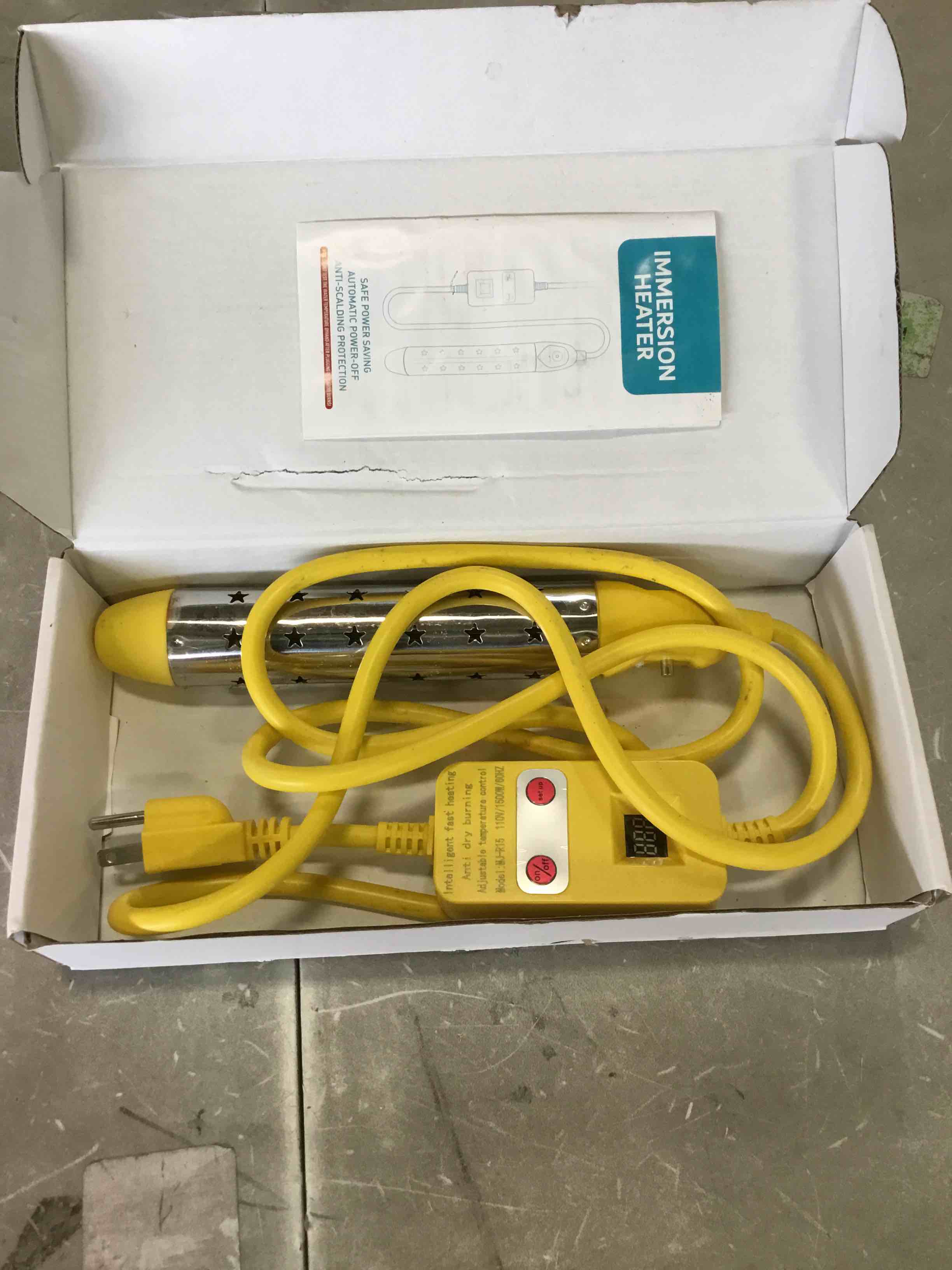 https://s3.amazonaws.com/lotting-images-prod/bidfta/RED6060099_1717605553431.jpeg