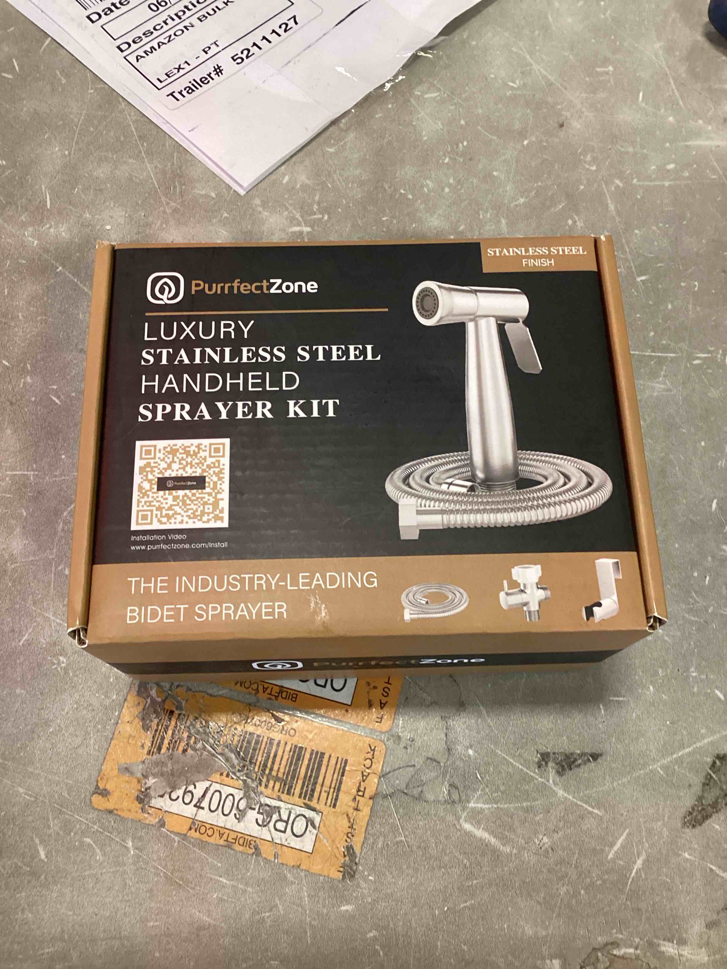 https://s3.amazonaws.com/lotting-images-prod/bidfta/RED6060242_1717673364179.jpeg