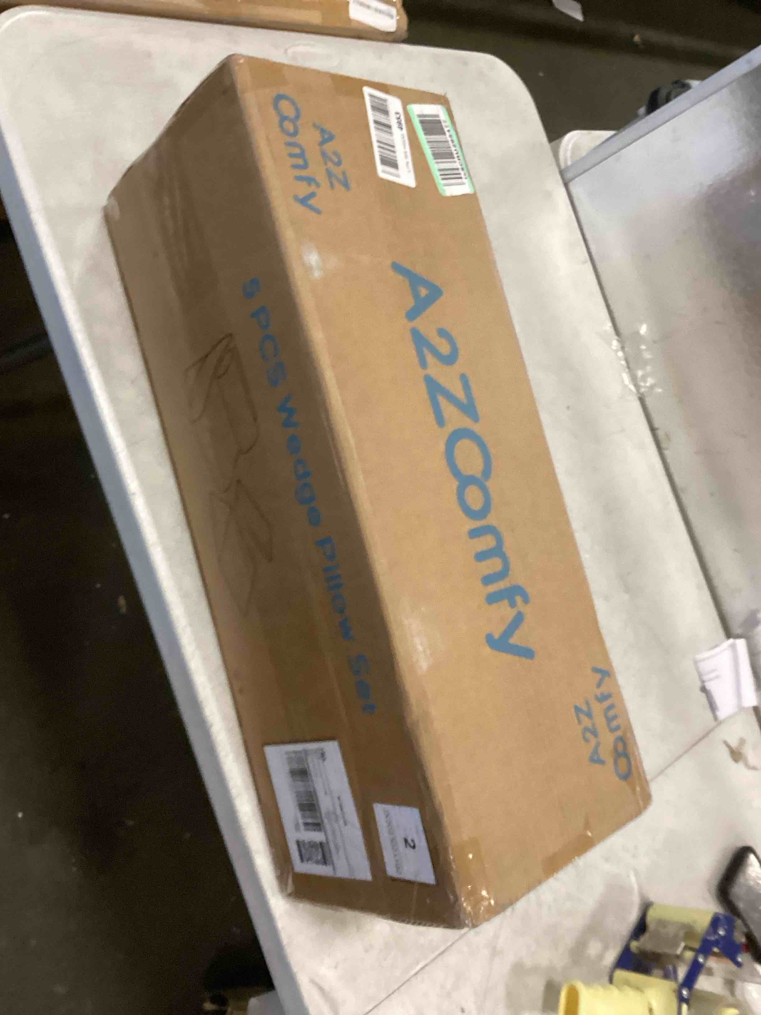 https://s3.amazonaws.com/lotting-images-prod/bidfta/RED6061040_1710599621451.jpeg