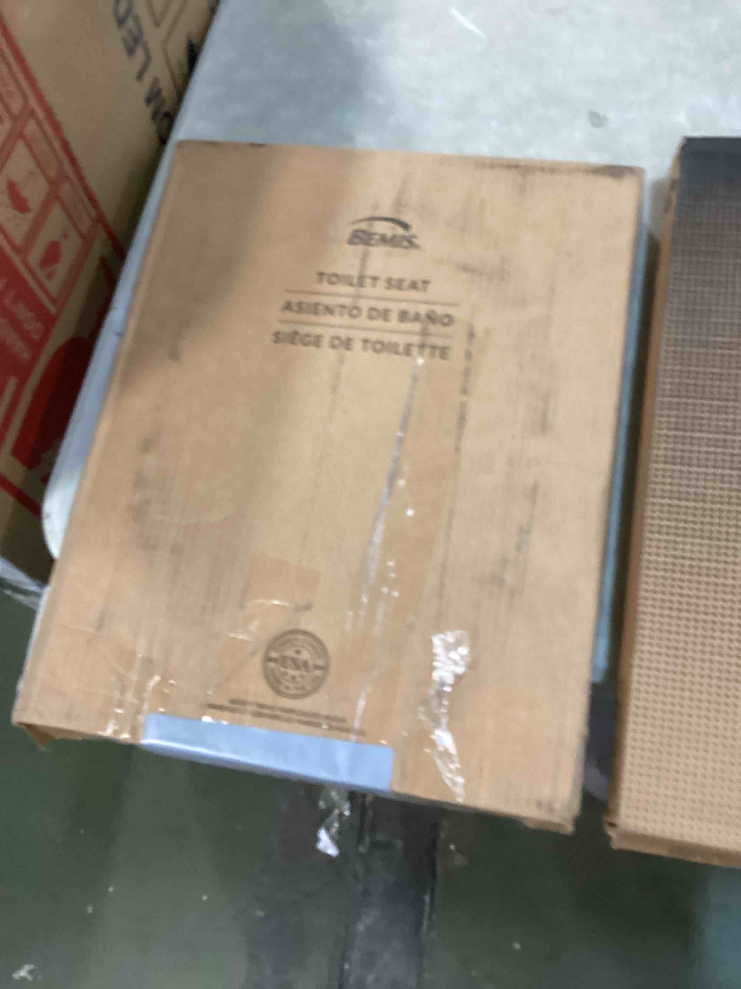 https://s3.amazonaws.com/lotting-images-prod/bidfta/RED6061805_1710945734784.jpeg