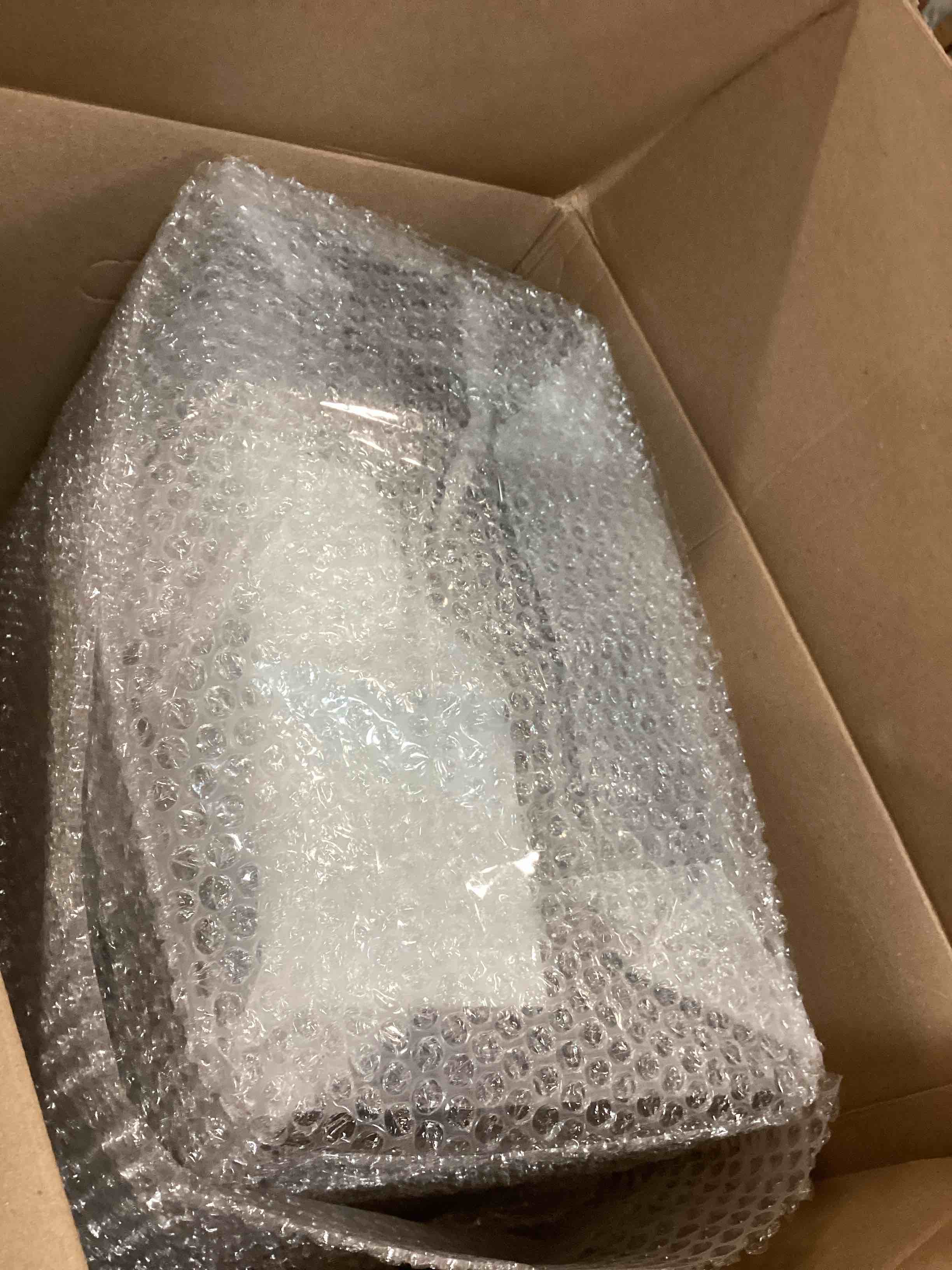 https://s3.amazonaws.com/lotting-images-prod/bidfta/RED6063885_1710939788003.jpeg