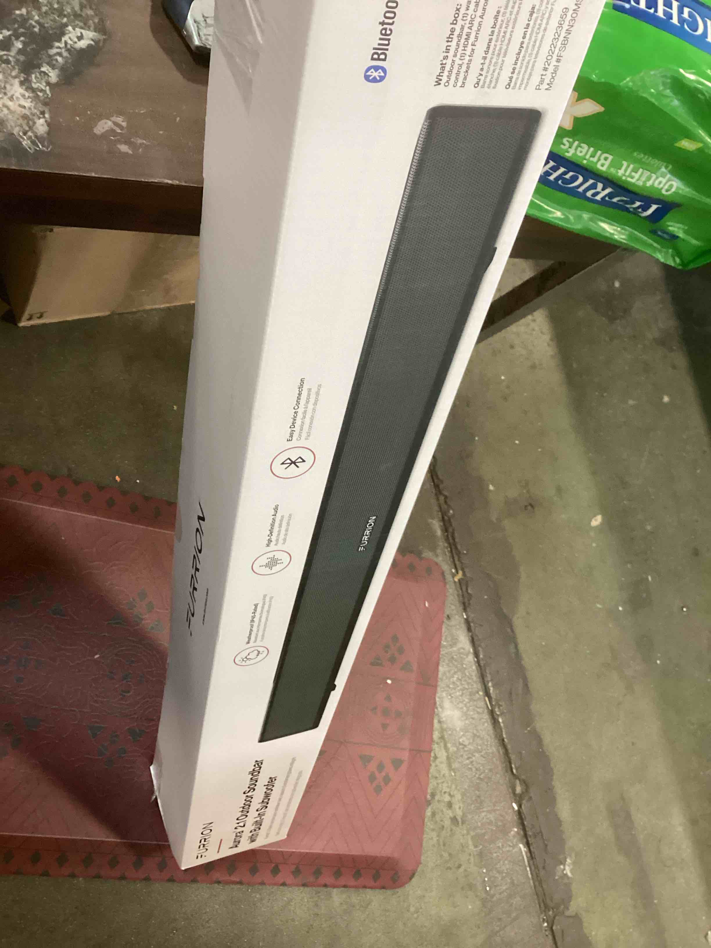 https://s3.amazonaws.com/lotting-images-prod/bidfta/RED6064135_1711034145311.jpeg