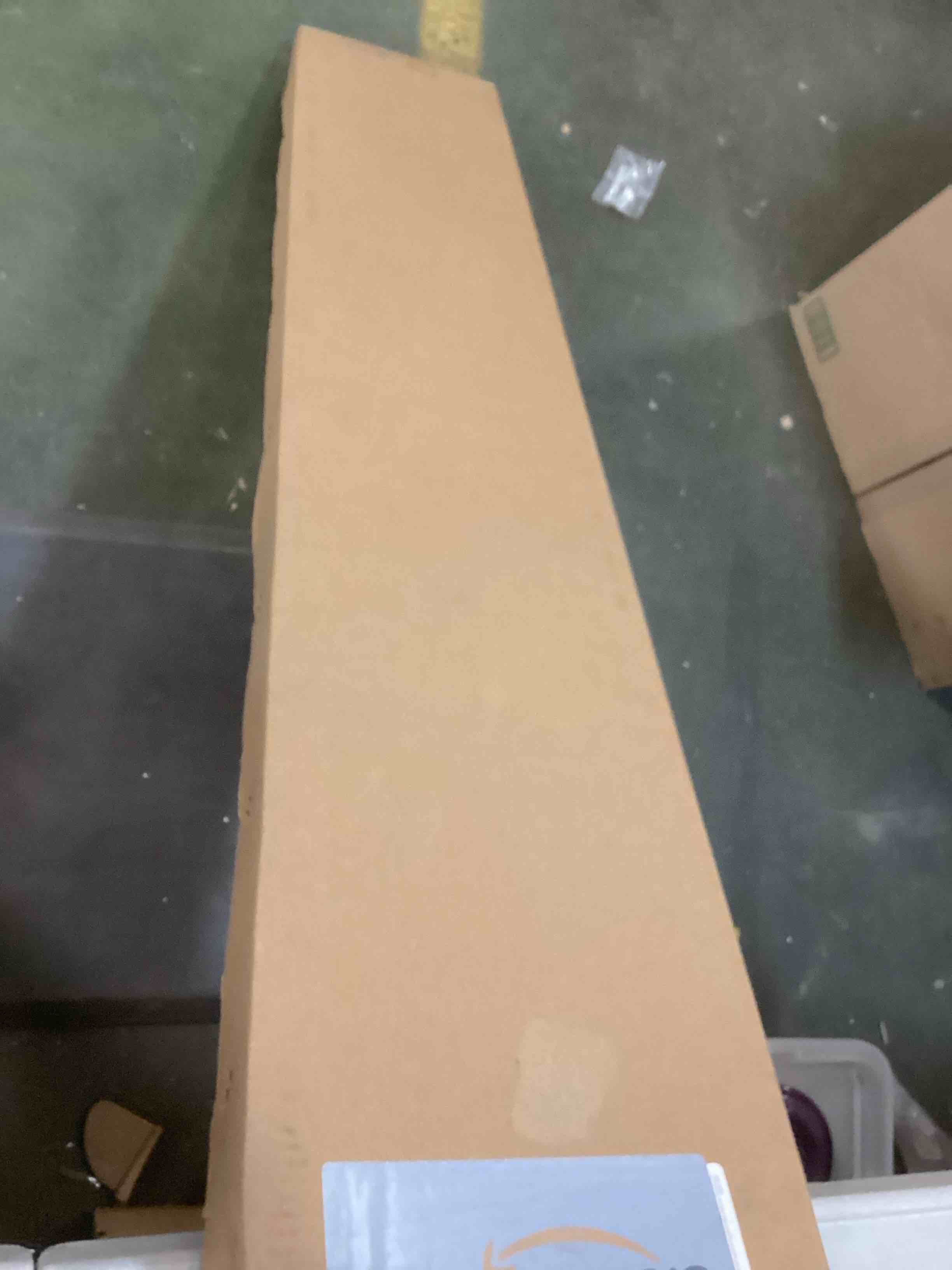 https://s3.amazonaws.com/lotting-images-prod/bidfta/RED6064568_1711203893245.jpeg
