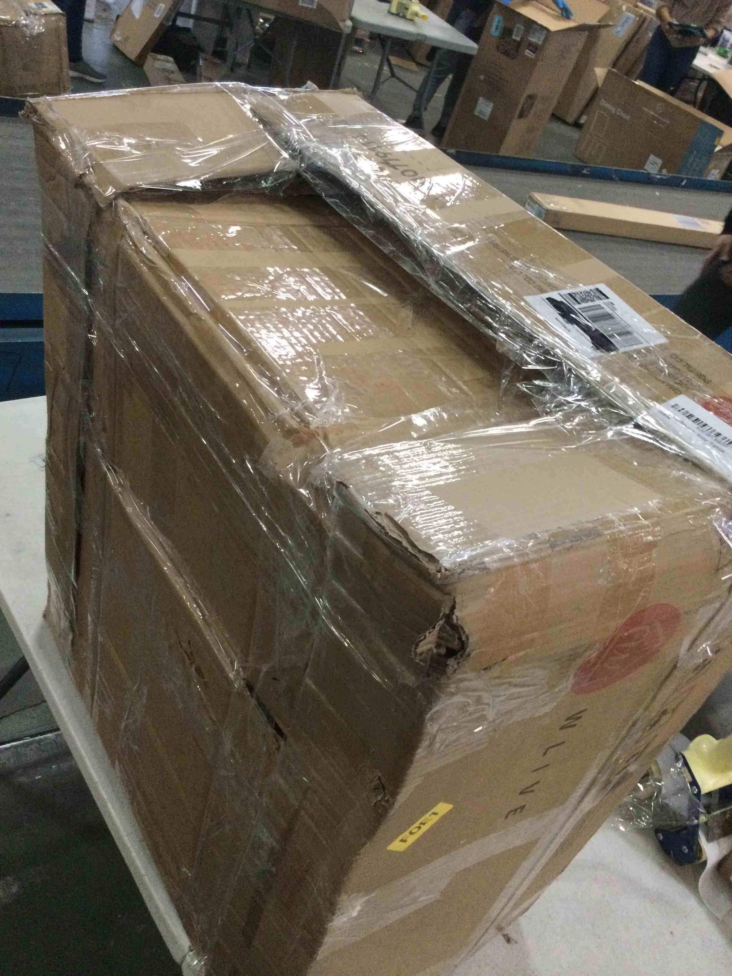 https://s3.amazonaws.com/lotting-images-prod/bidfta/RED6066770_1711027132510.jpeg