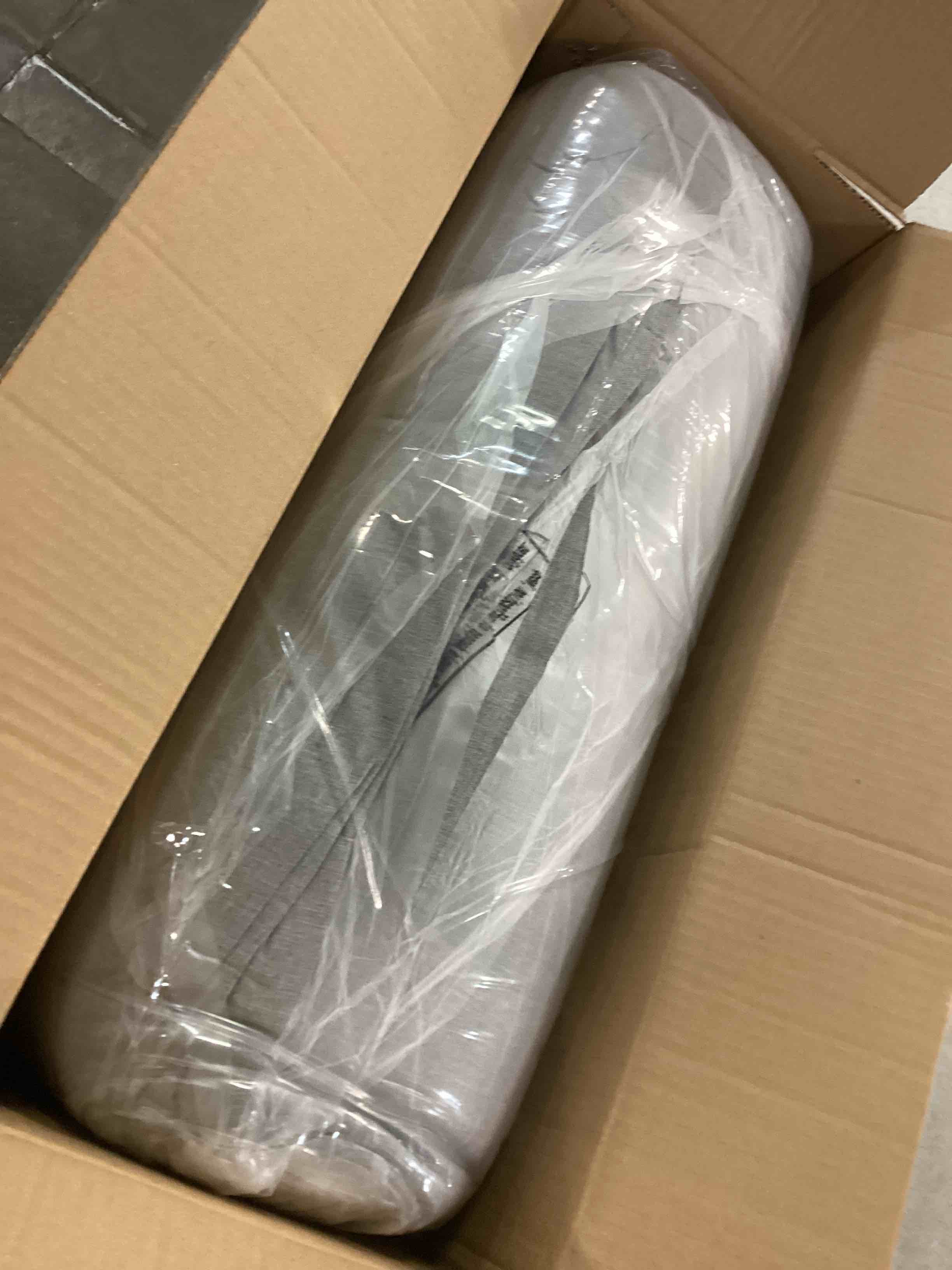 https://s3.amazonaws.com/lotting-images-prod/bidfta/RED6067453_1711459588977.jpeg