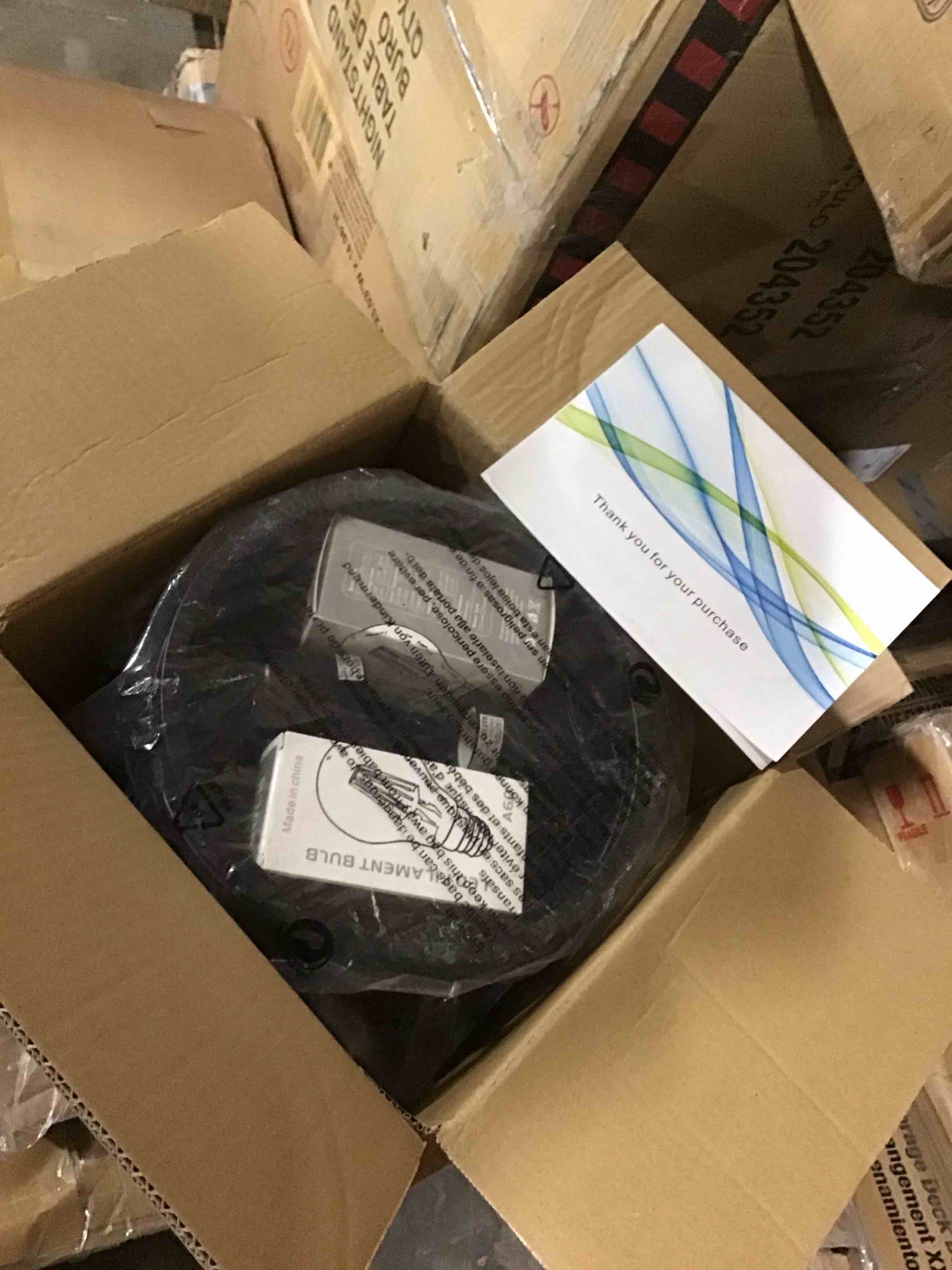 https://s3.amazonaws.com/lotting-images-prod/bidfta/RED6068189_1711643876067.jpeg