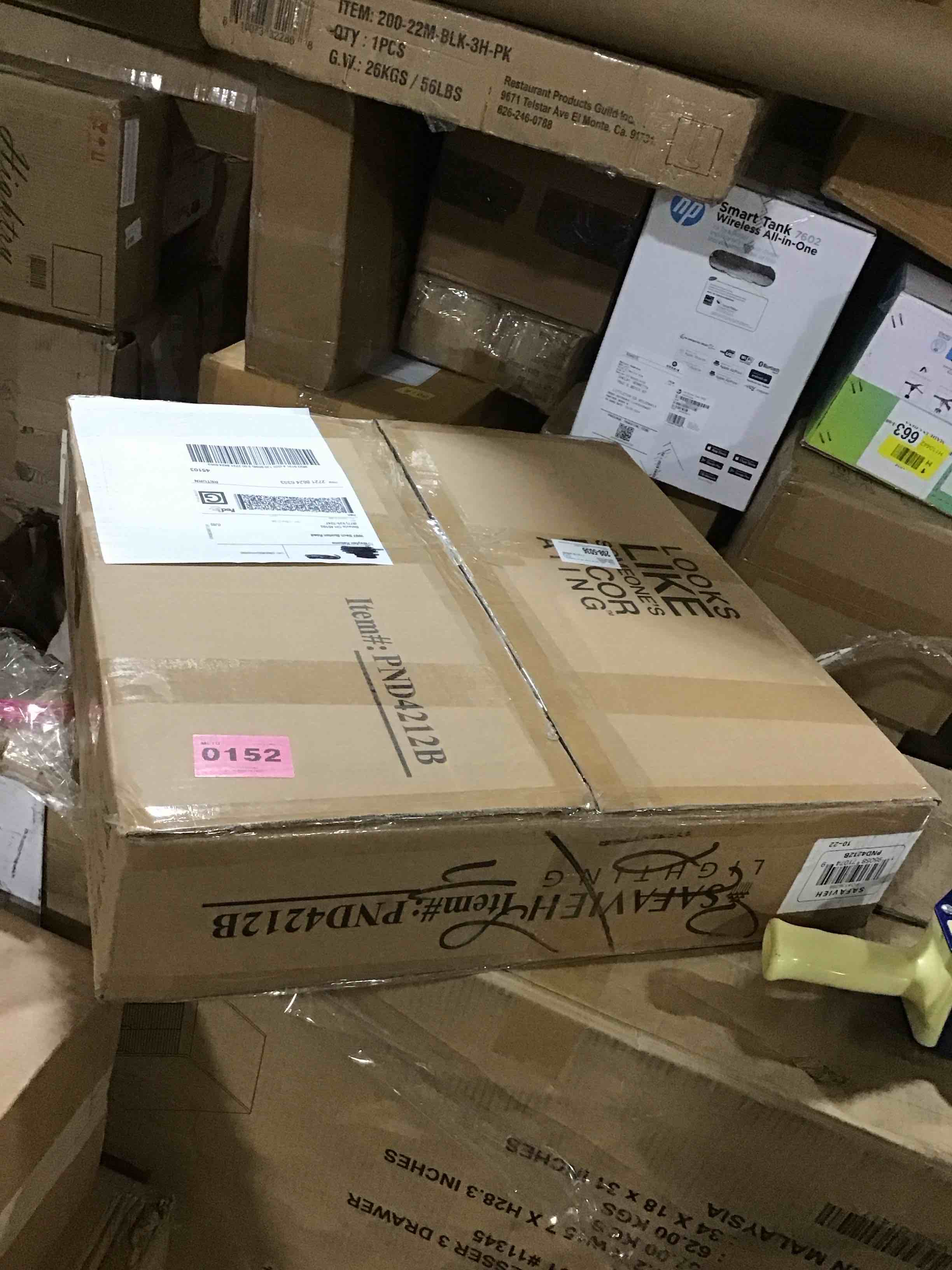 https://s3.amazonaws.com/lotting-images-prod/bidfta/RED6068565_1711992661956.jpeg
