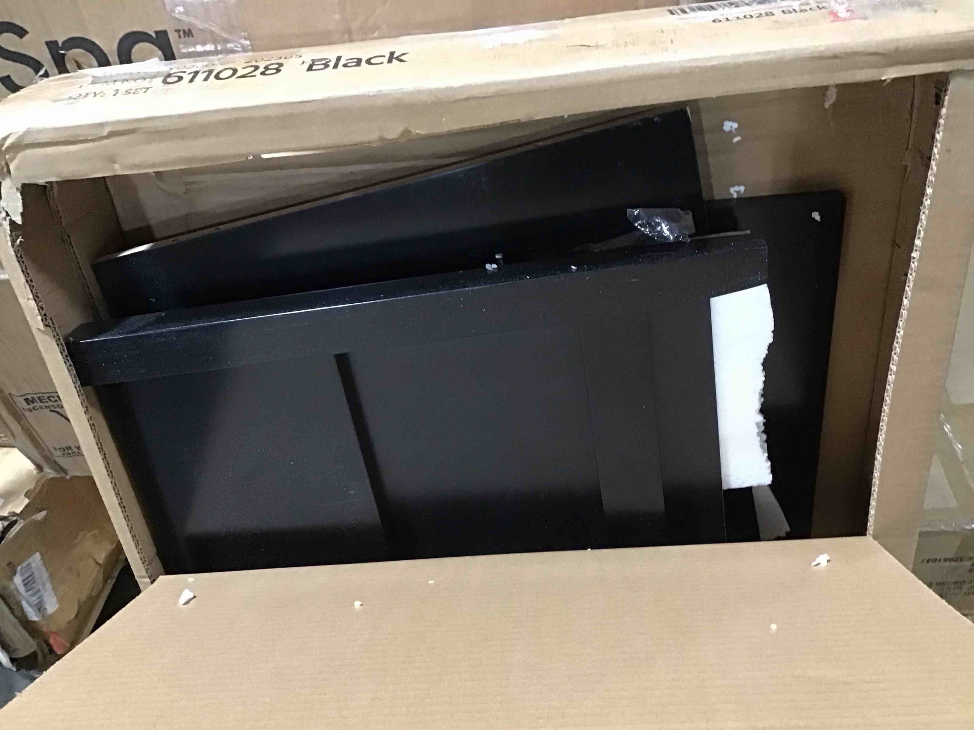 https://s3.amazonaws.com/lotting-images-prod/bidfta/RED6068608_1711998339072.jpeg