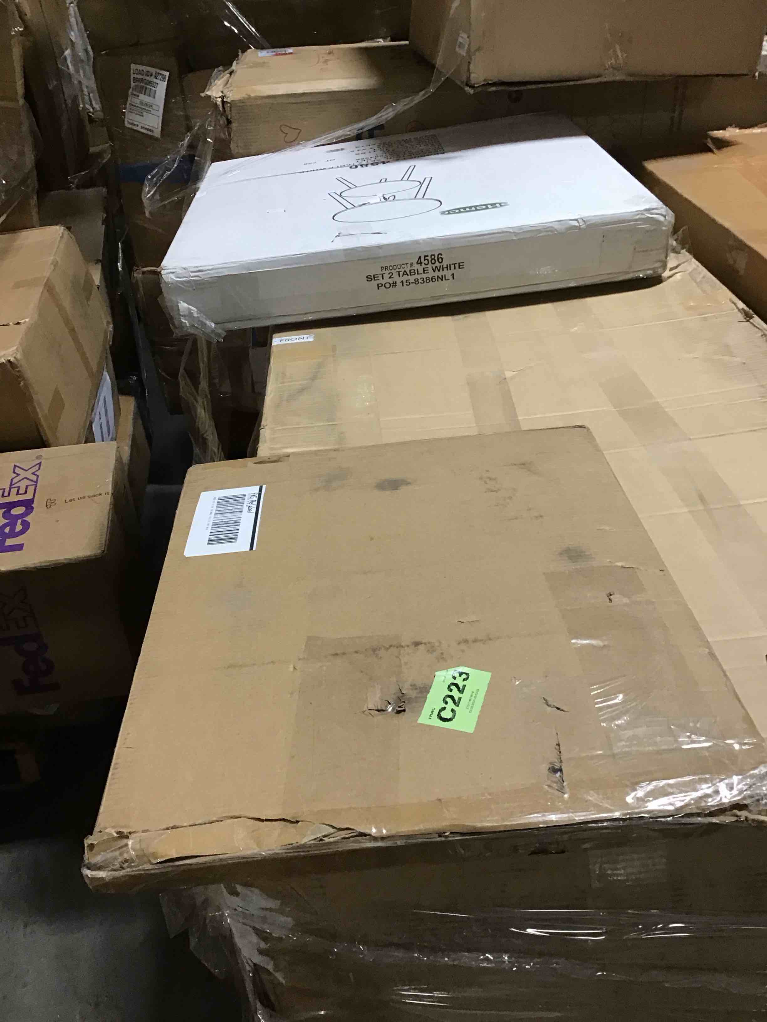 https://s3.amazonaws.com/lotting-images-prod/bidfta/RED6068802_1712083724757.jpeg