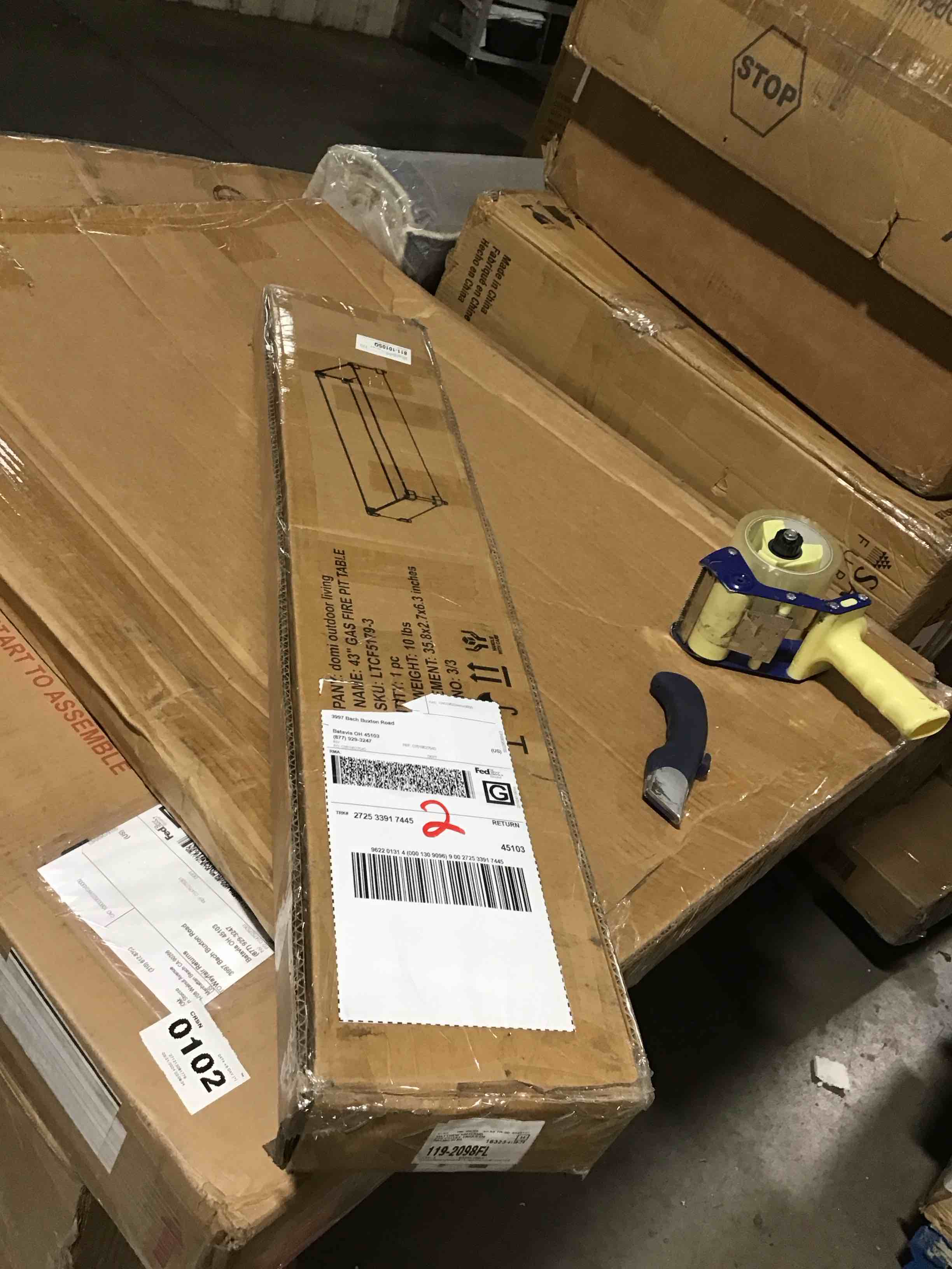 https://s3.amazonaws.com/lotting-images-prod/bidfta/RED6069210_1712261542186.jpeg