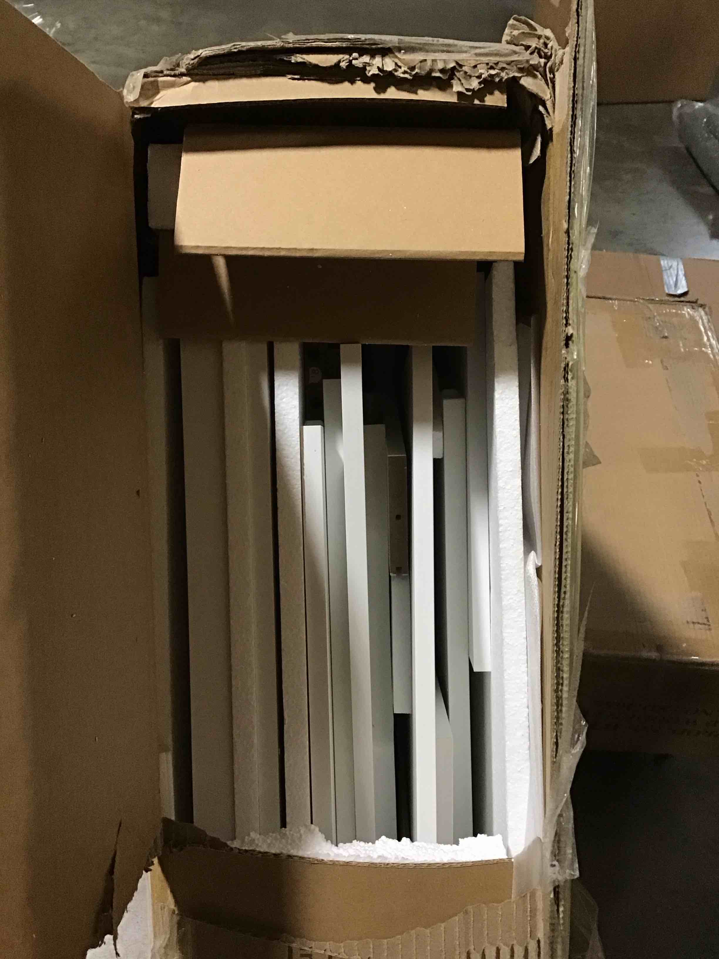 https://s3.amazonaws.com/lotting-images-prod/bidfta/RED6069244_1712323706872.jpeg