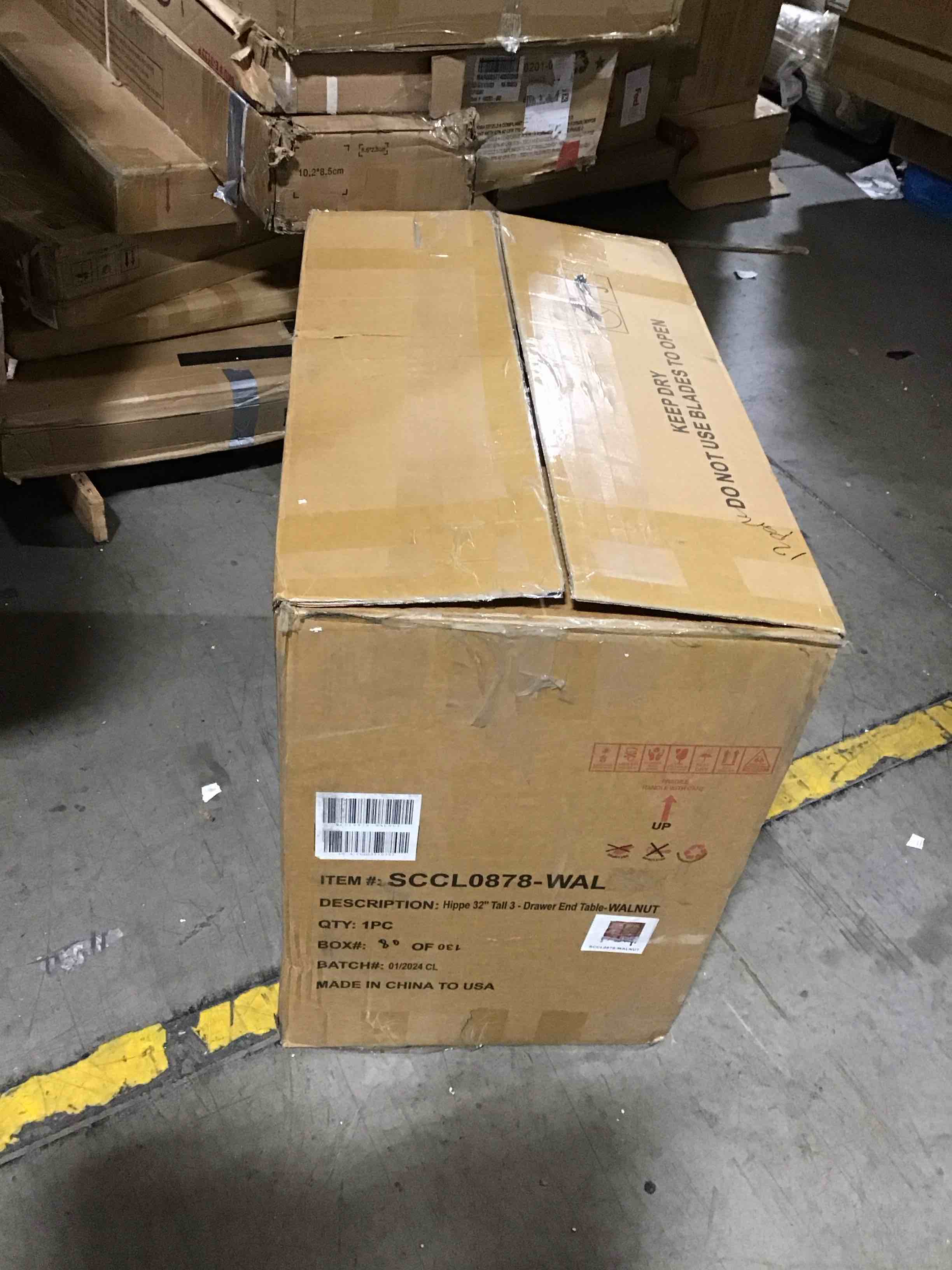https://s3.amazonaws.com/lotting-images-prod/bidfta/RED6069250_1712324183600.jpeg