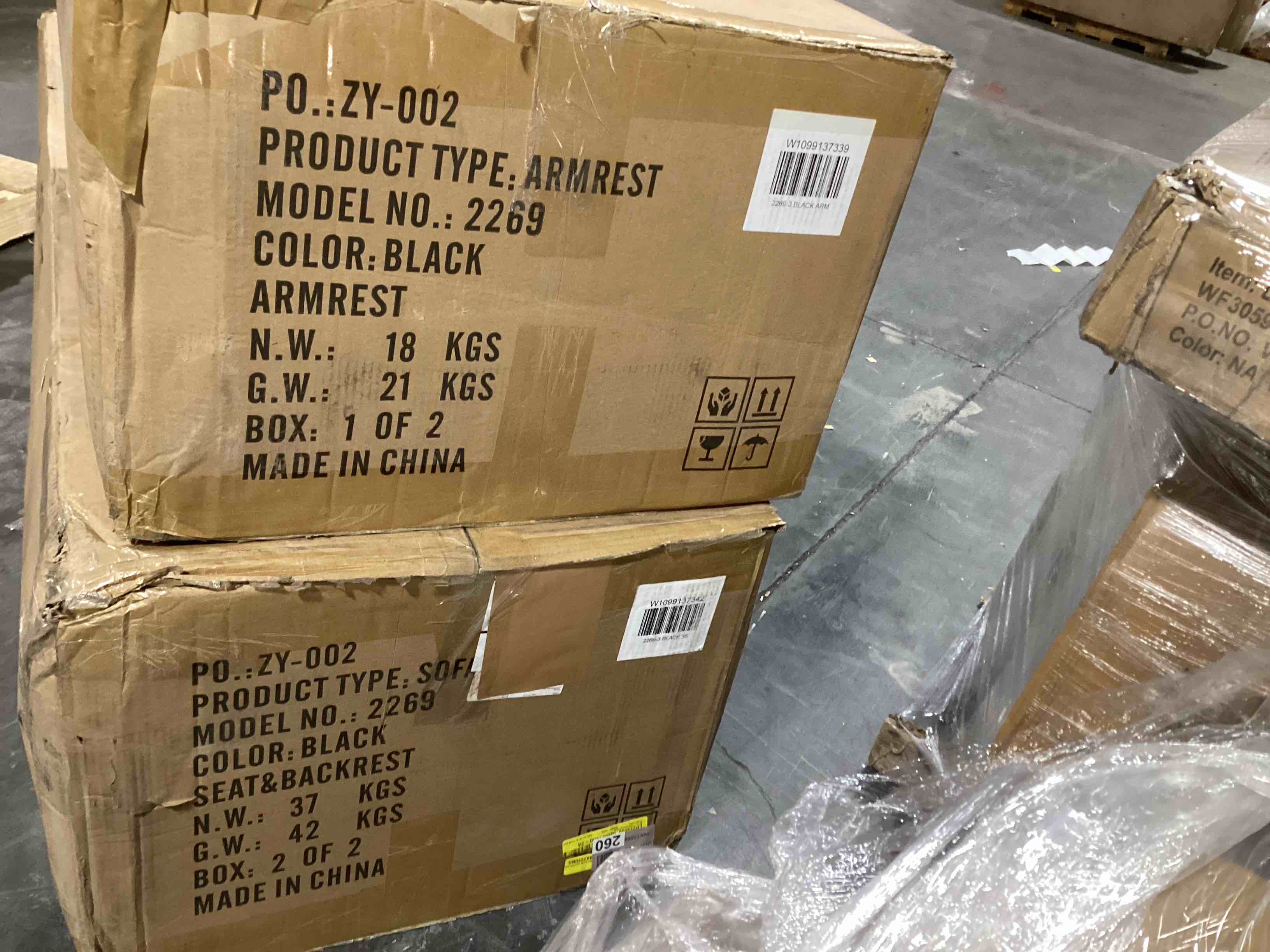 https://s3.amazonaws.com/lotting-images-prod/bidfta/RED6070093_1712242700611.jpeg