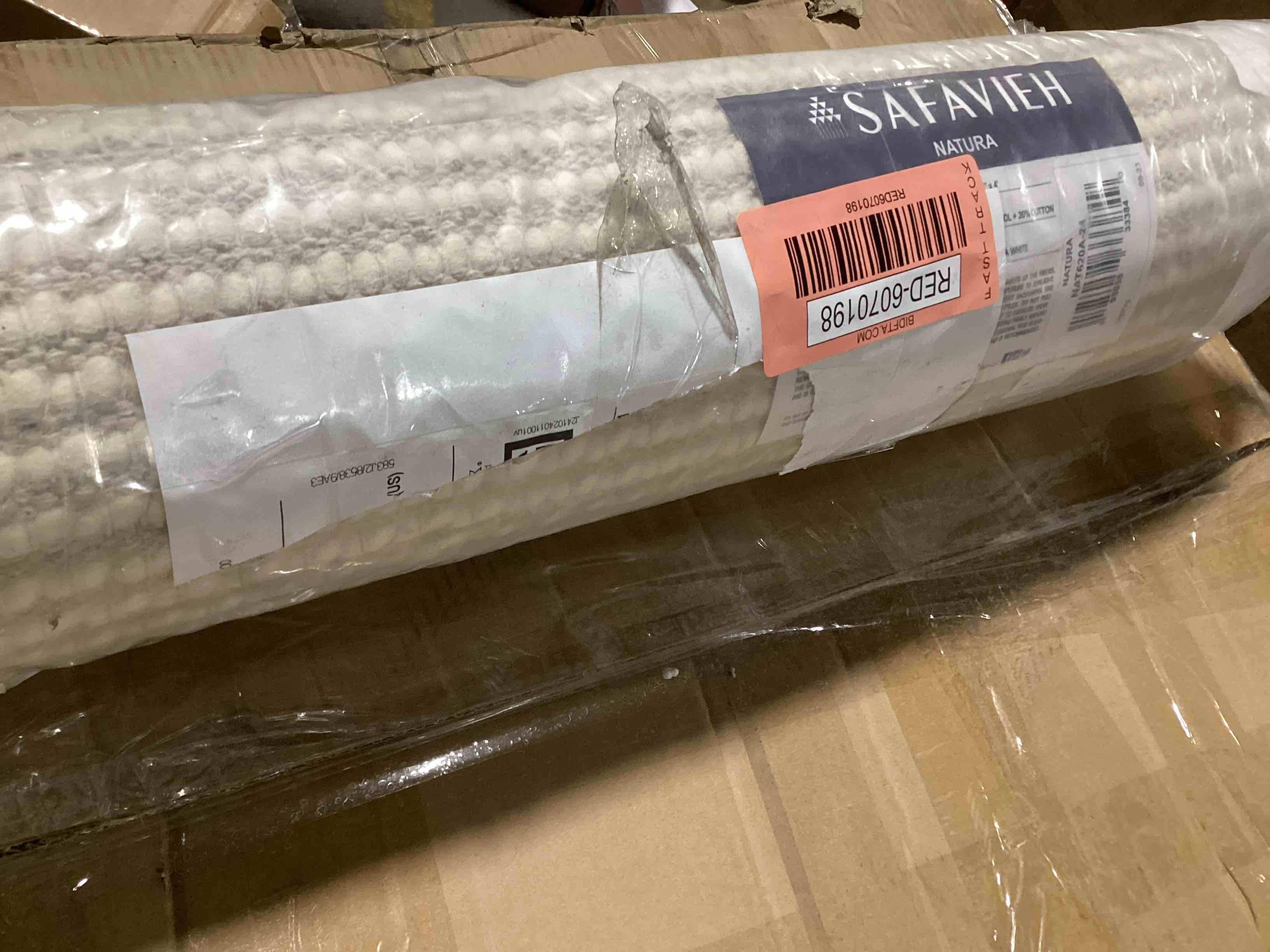 https://s3.amazonaws.com/lotting-images-prod/bidfta/RED6070198_1712339436156.jpeg