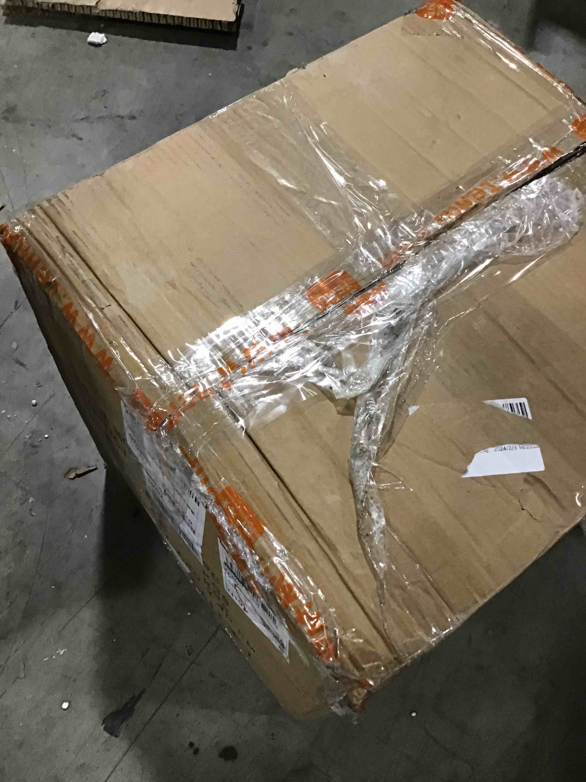 https://s3.amazonaws.com/lotting-images-prod/bidfta/RED6071058_1711989418611.jpeg