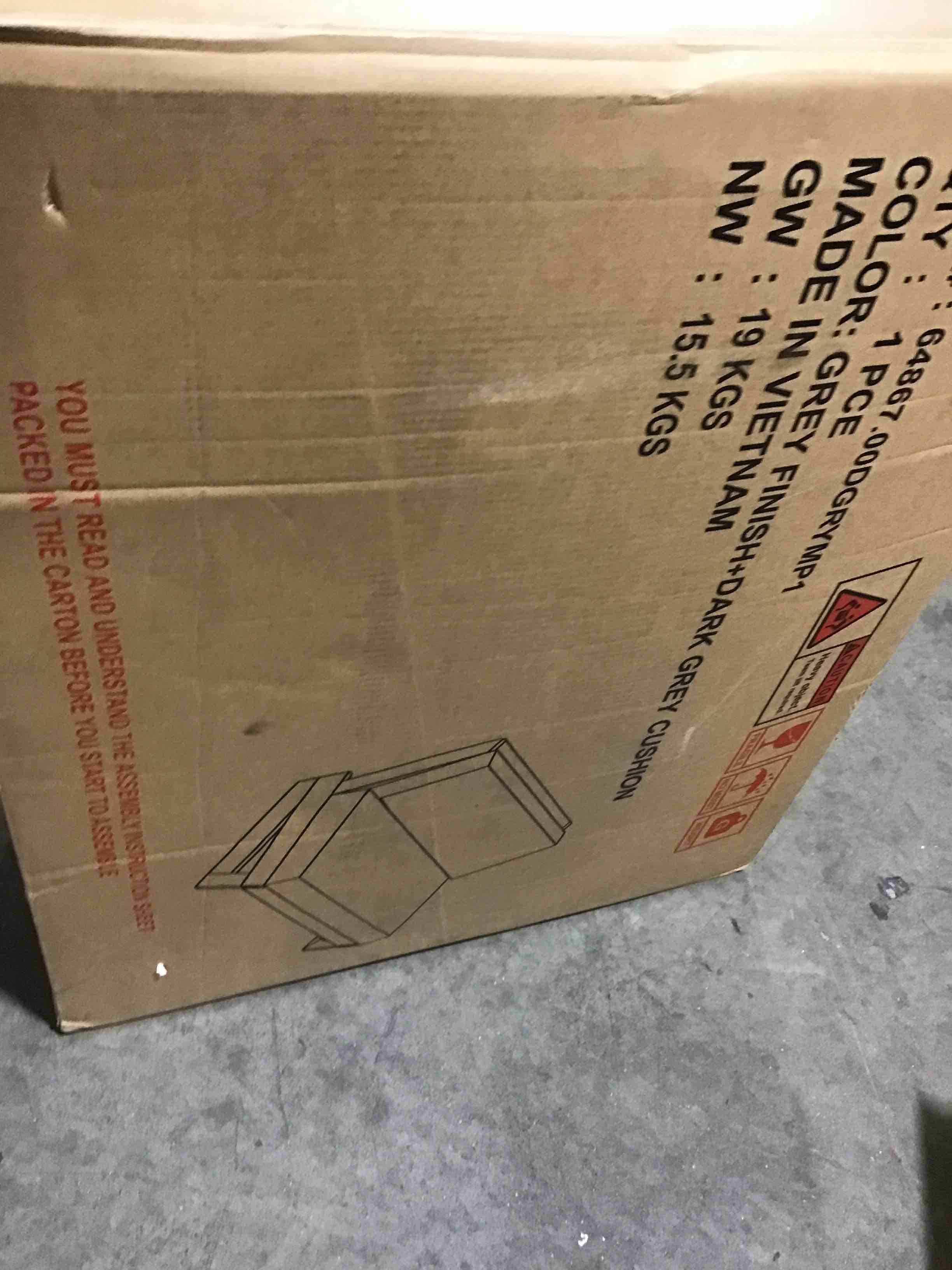 https://s3.amazonaws.com/lotting-images-prod/bidfta/RED6072361_1713203739220.jpeg