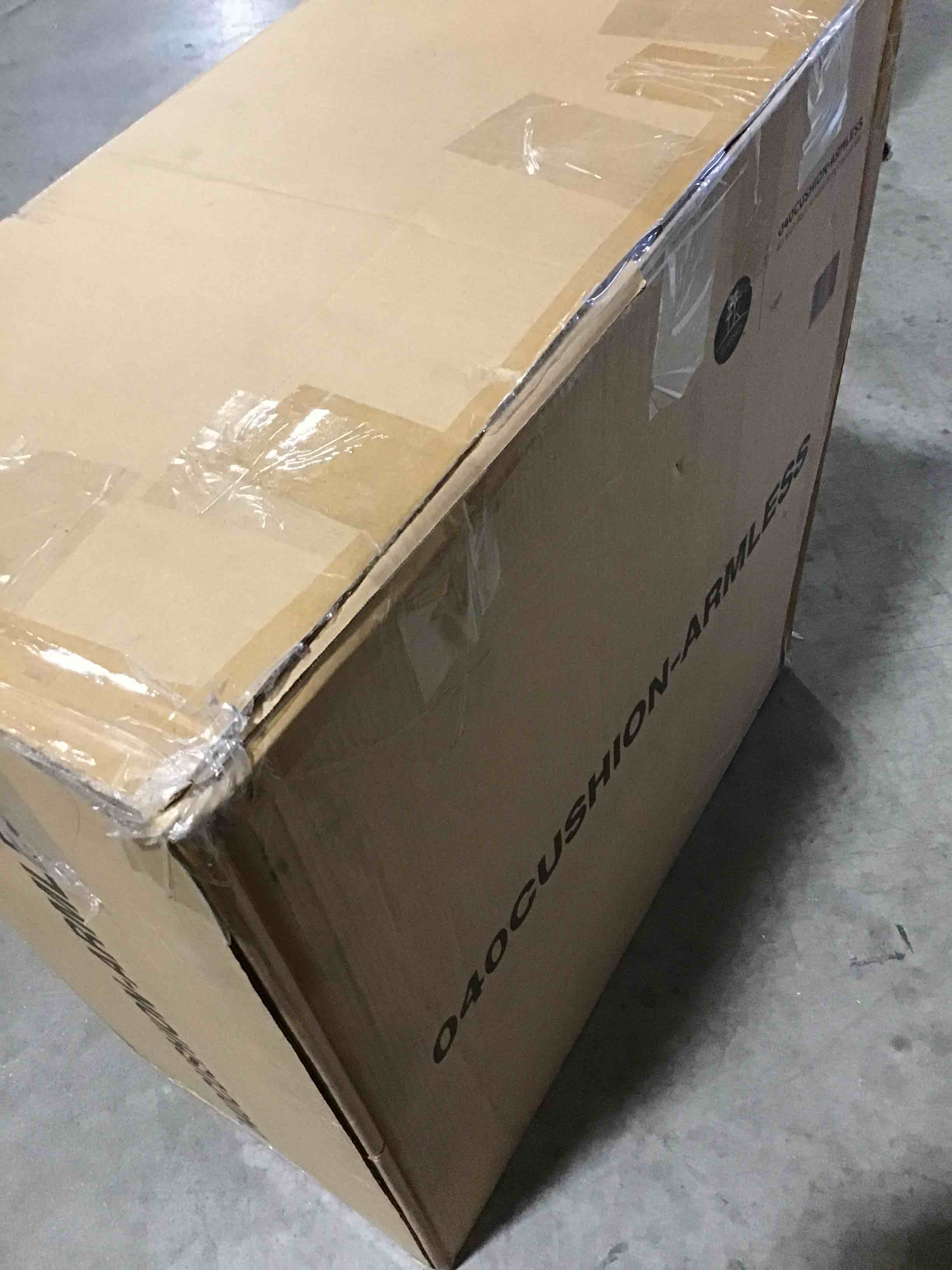 https://s3.amazonaws.com/lotting-images-prod/bidfta/RED6072362_1713203466767.jpeg