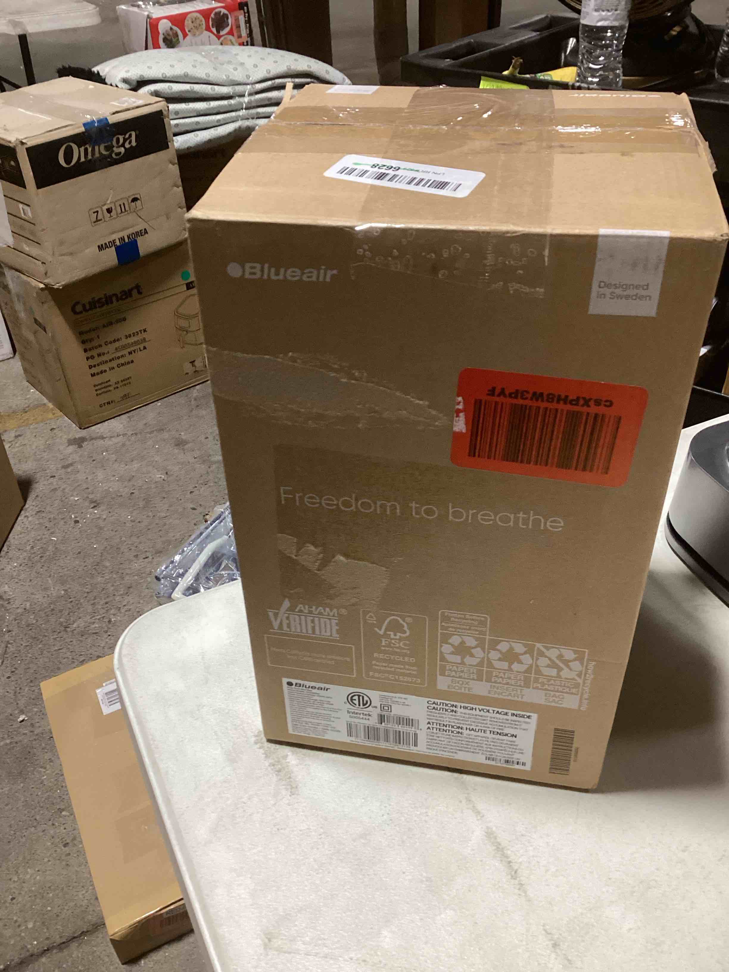 https://s3.amazonaws.com/lotting-images-prod/bidfta/RED6072991_1713976920260.jpeg