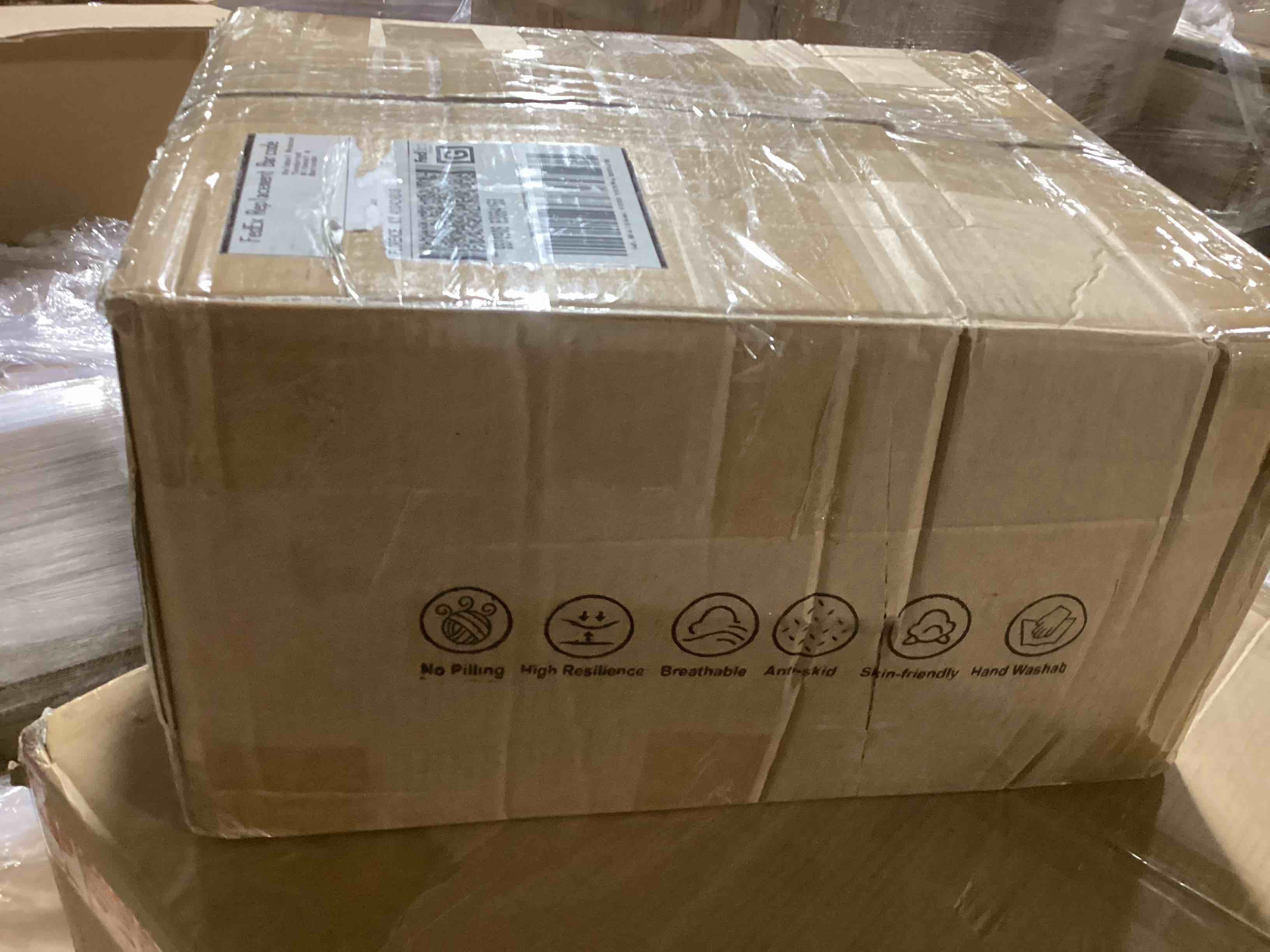 https://s3.amazonaws.com/lotting-images-prod/bidfta/RED6073165_1714142874739.jpeg