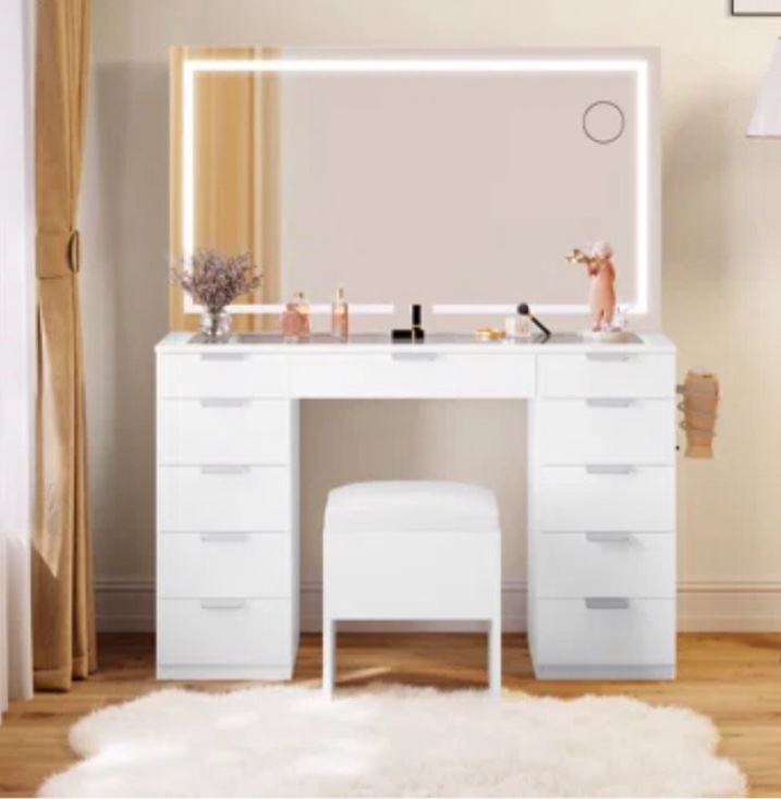 Azusena 46” Vanity Built Azusena 46'' Vanity Built-In Outlets with Lighted Mirror(incomplete)