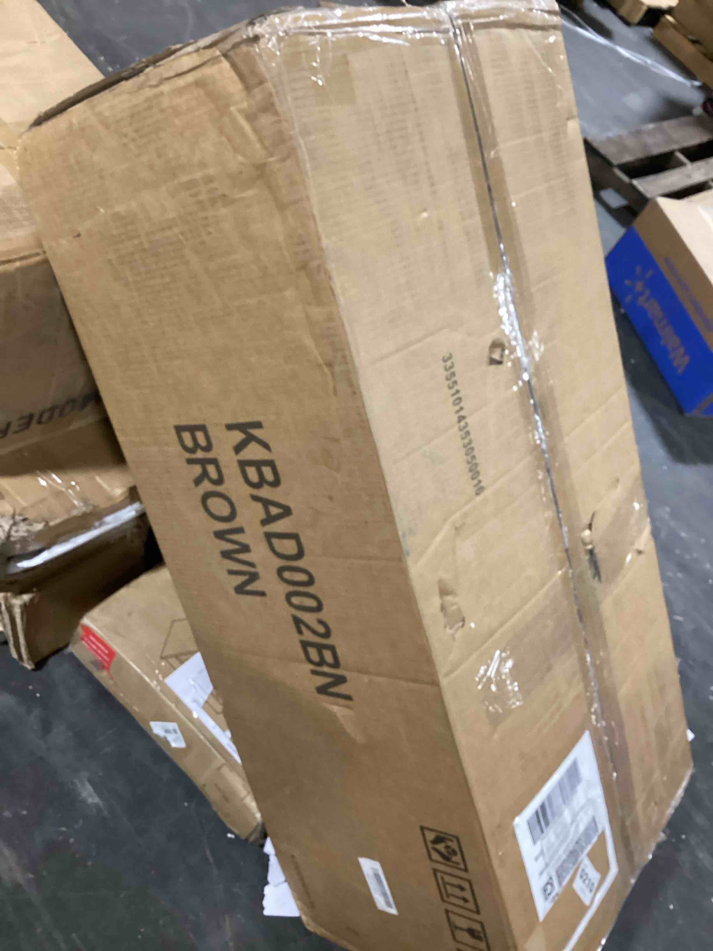 https://s3.amazonaws.com/lotting-images-prod/bidfta/RED6073312_1714504992197.jpeg