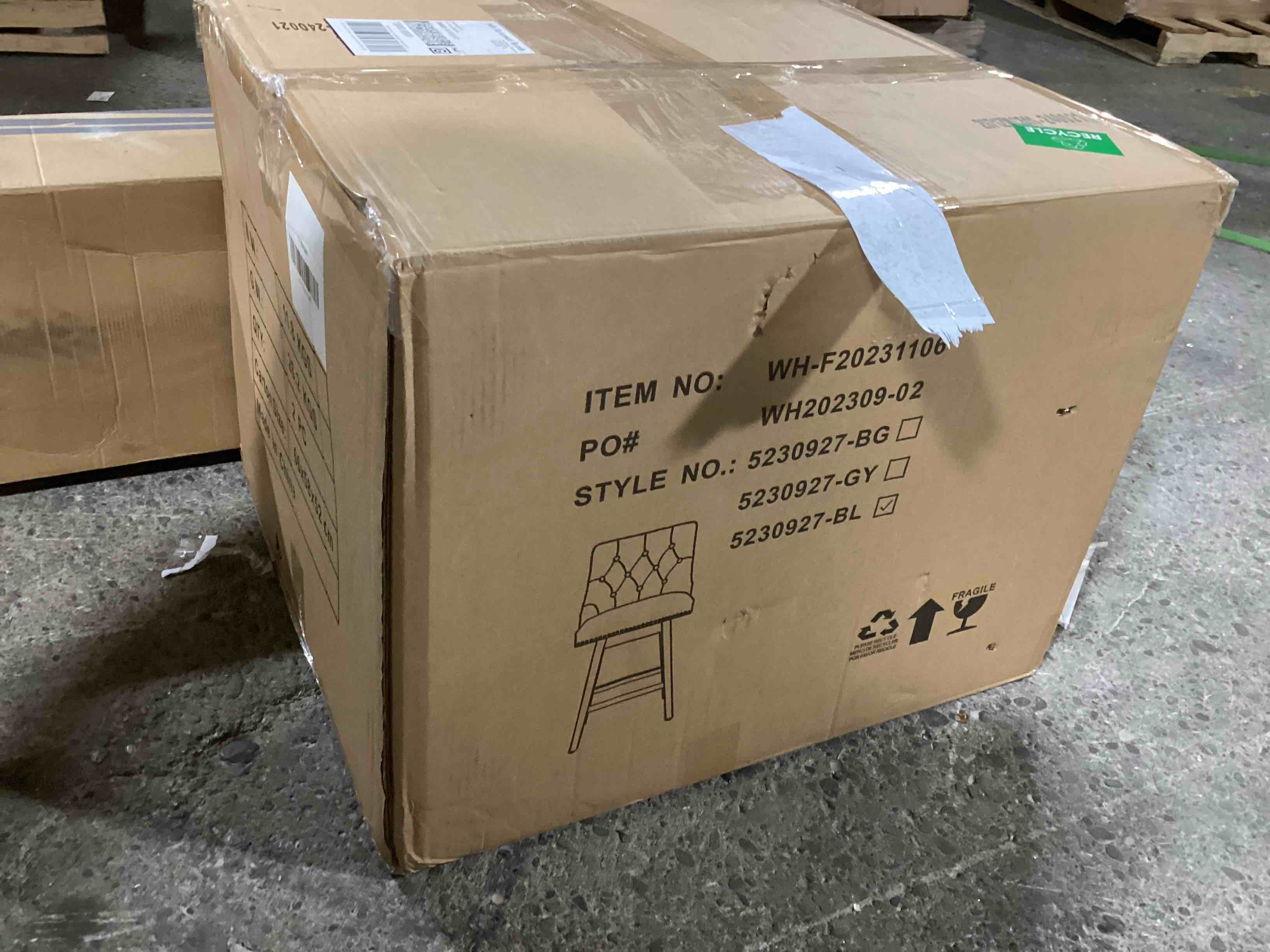 https://s3.amazonaws.com/lotting-images-prod/bidfta/RED6073357_1714570400555.jpeg