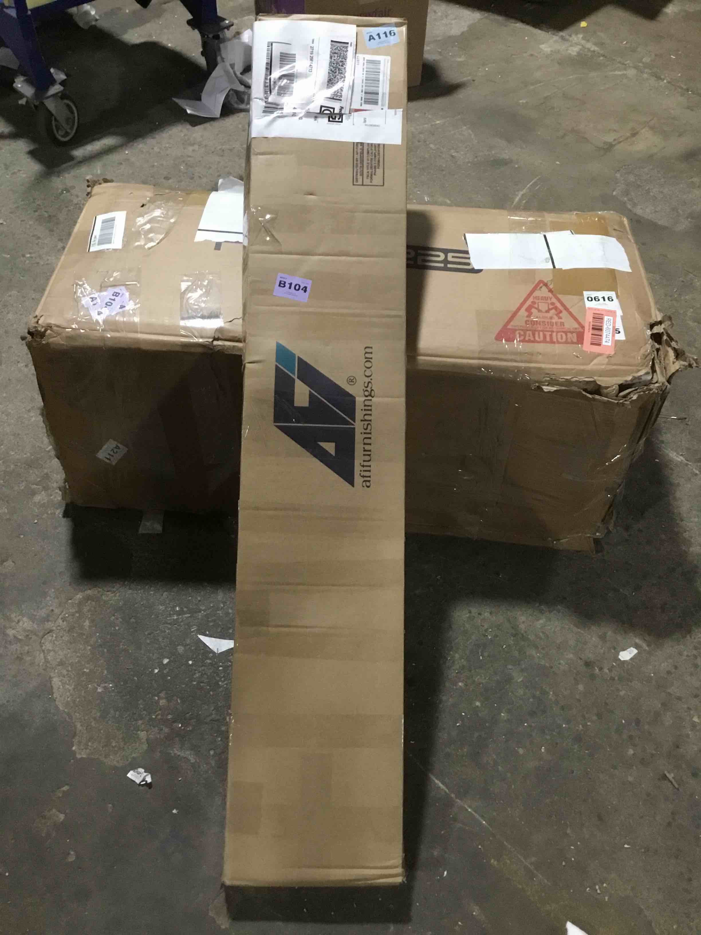 https://s3.amazonaws.com/lotting-images-prod/bidfta/RED6074473_1711558657161.jpeg