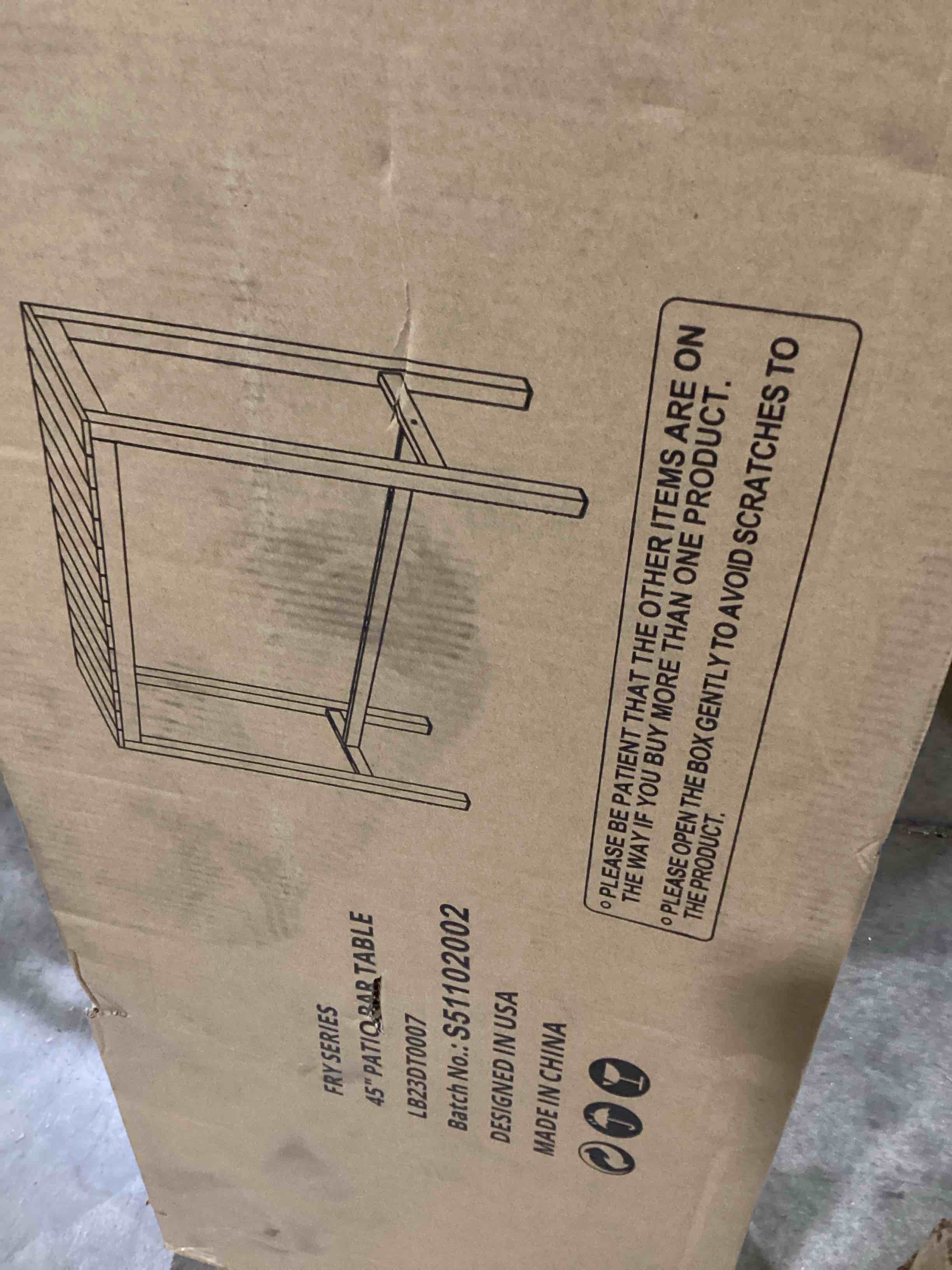 https://s3.amazonaws.com/lotting-images-prod/bidfta/RED6075135_1717244243344.jpeg