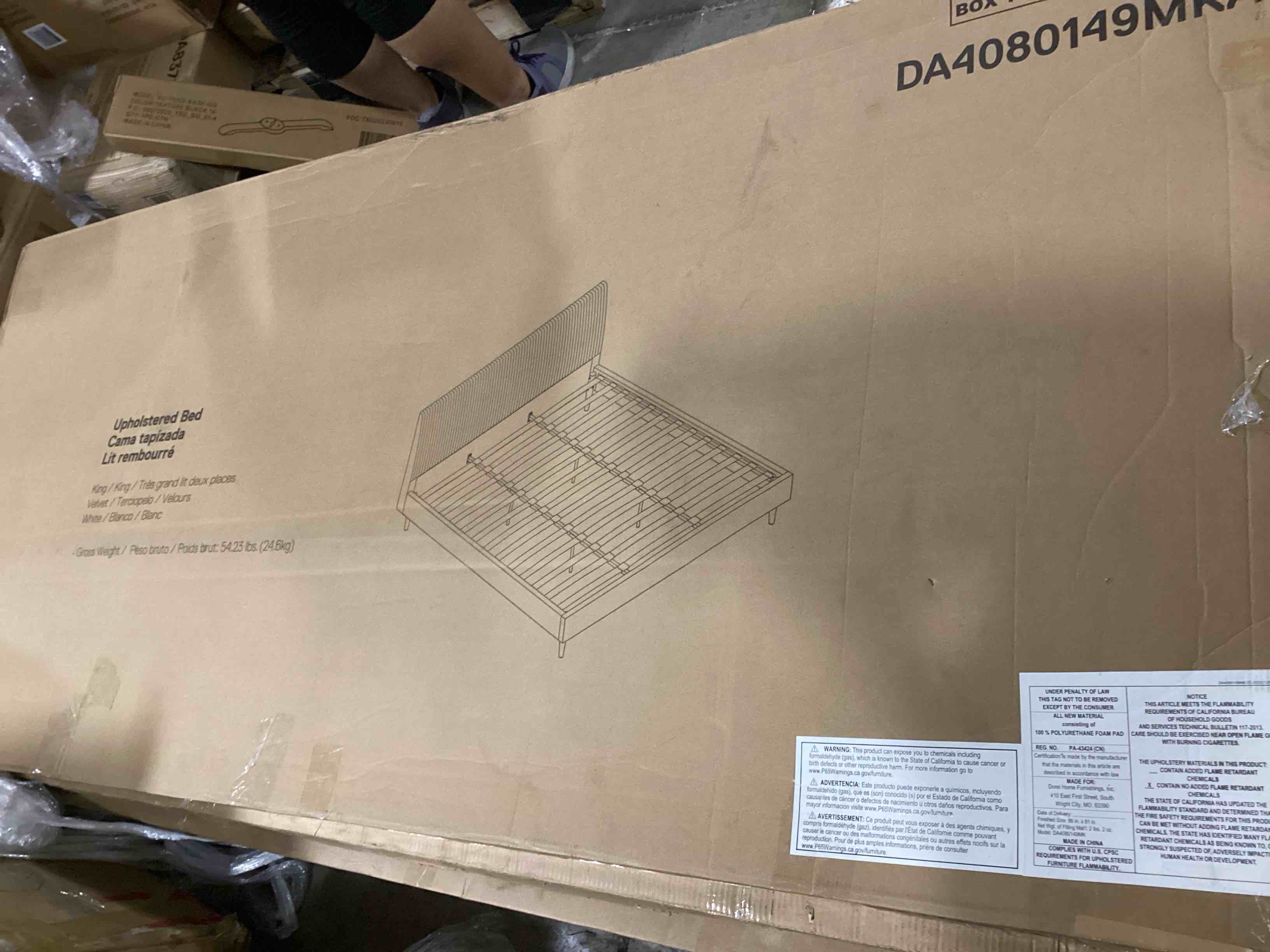 https://s3.amazonaws.com/lotting-images-prod/bidfta/RED6075210_1717421503512.jpeg
